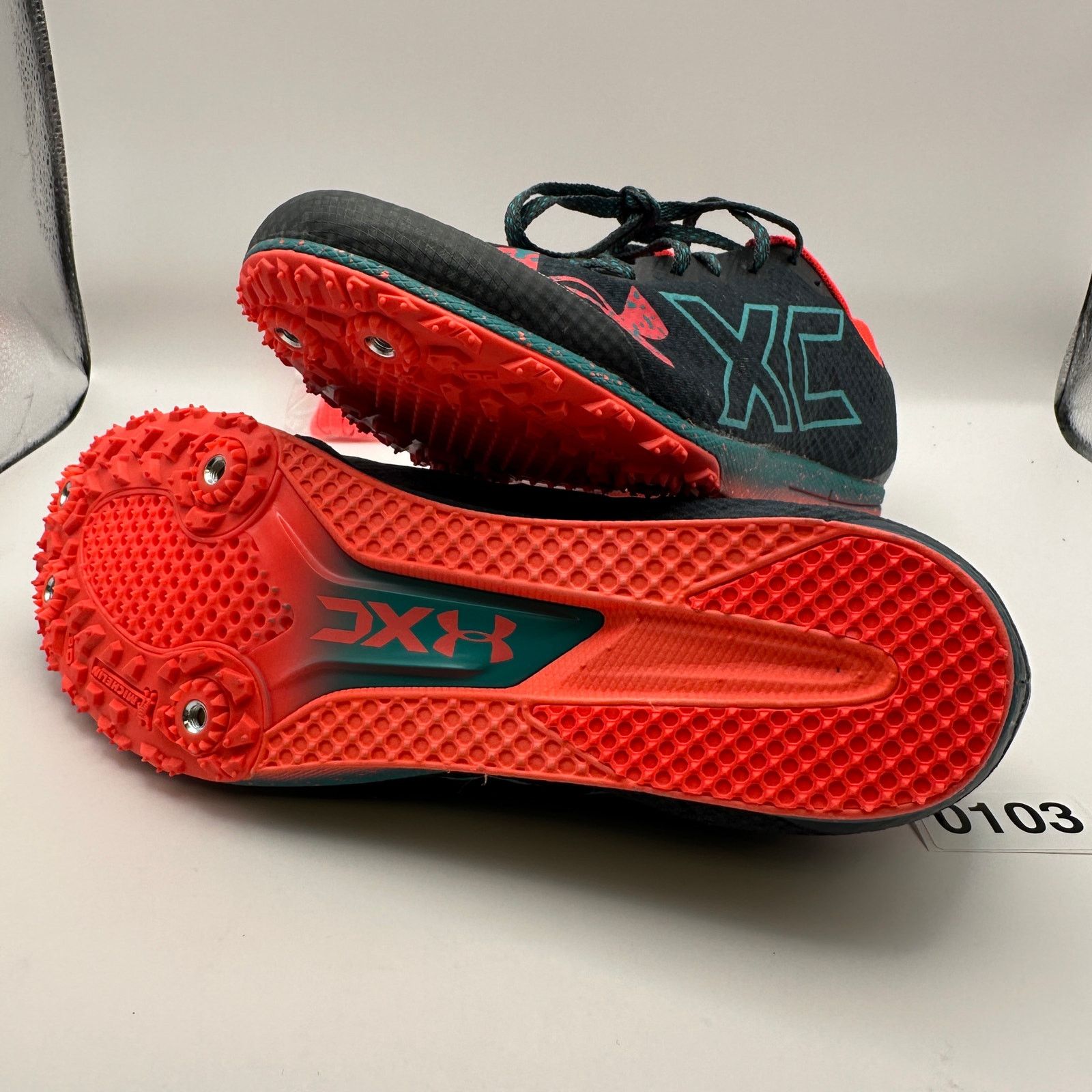 Under Armour UNDER ARMOUR Brigade XC Low Spiked Track Shoes Sz 9 3022001 Size US 9 / EU 42 - 5 Thumbnail
