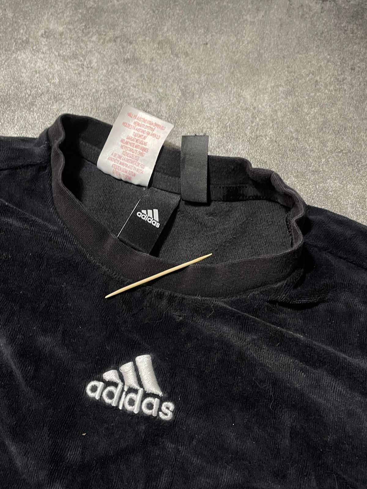 Adidas 🔥Offers🔥Adidas Sweatshirt Center Logo Streetwear Size US XS / EU 42 / 0 - 10 Thumbnail
