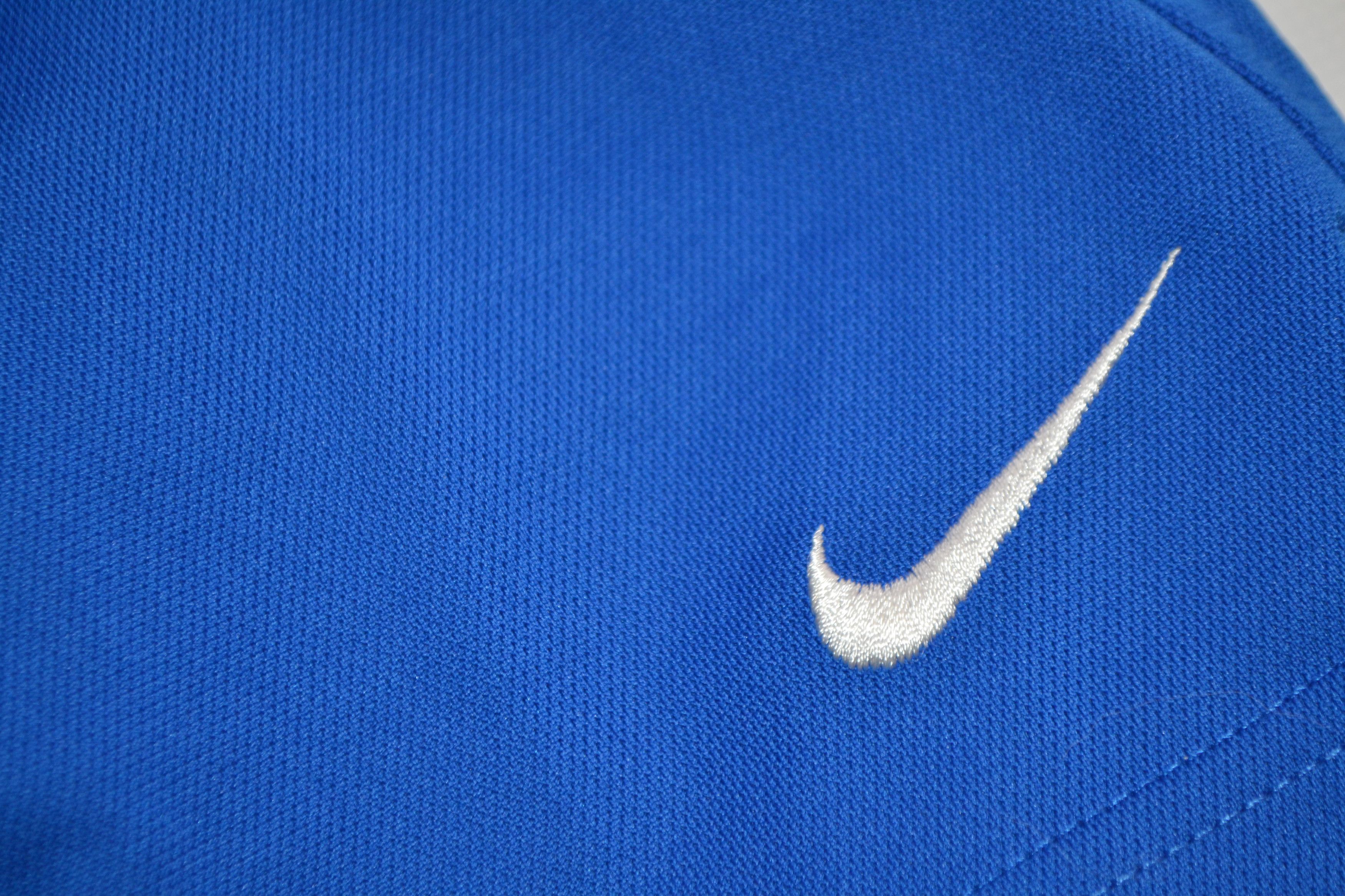 Nike Vintage NIKE Y2K Football Shorts Soccer RARE Size US 34 / EU 50 - 6 Thumbnail