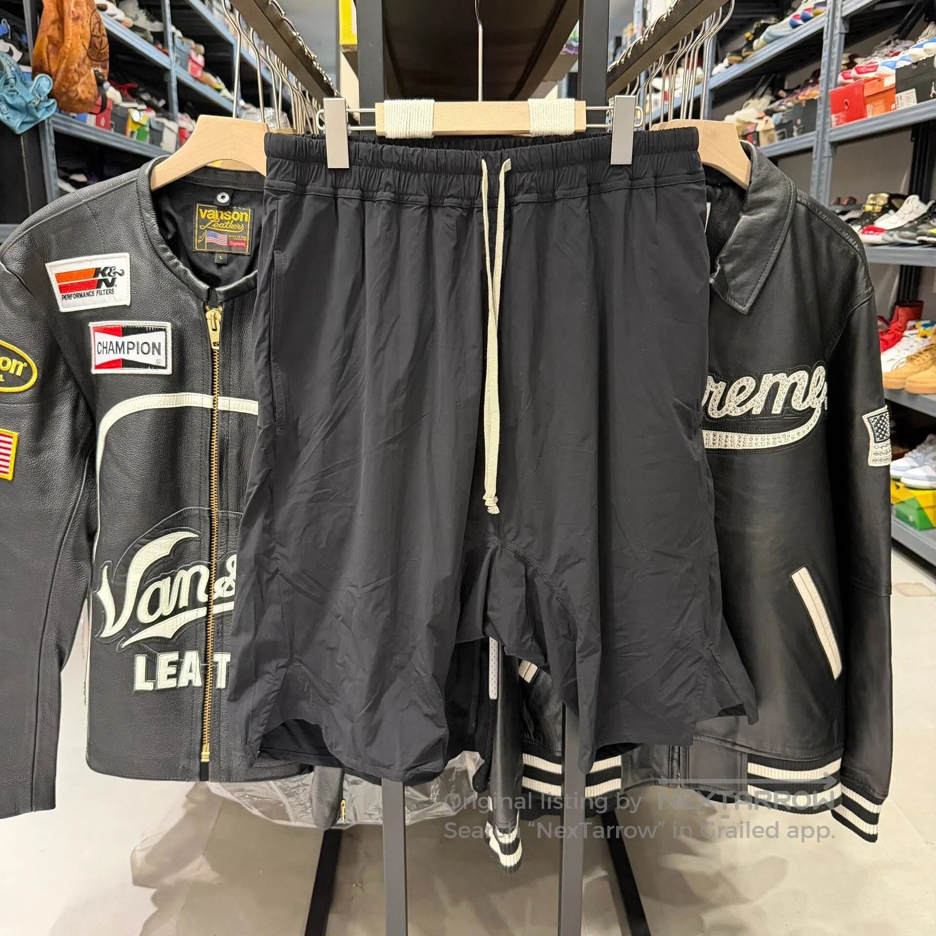 Rick Owens RICK OWENS Black Drawstring Shorts. Size US 26 / EU 42 - 5 Thumbnail