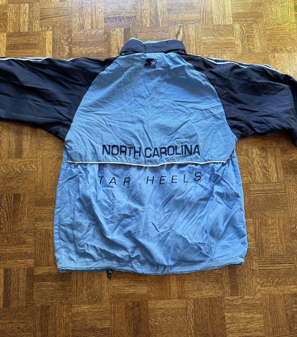 Starter Vintage Starter North Carolina Tar Heels Zip Up Windbreaker Size US L / EU 52-54 / 3 - 2 Thumbnail