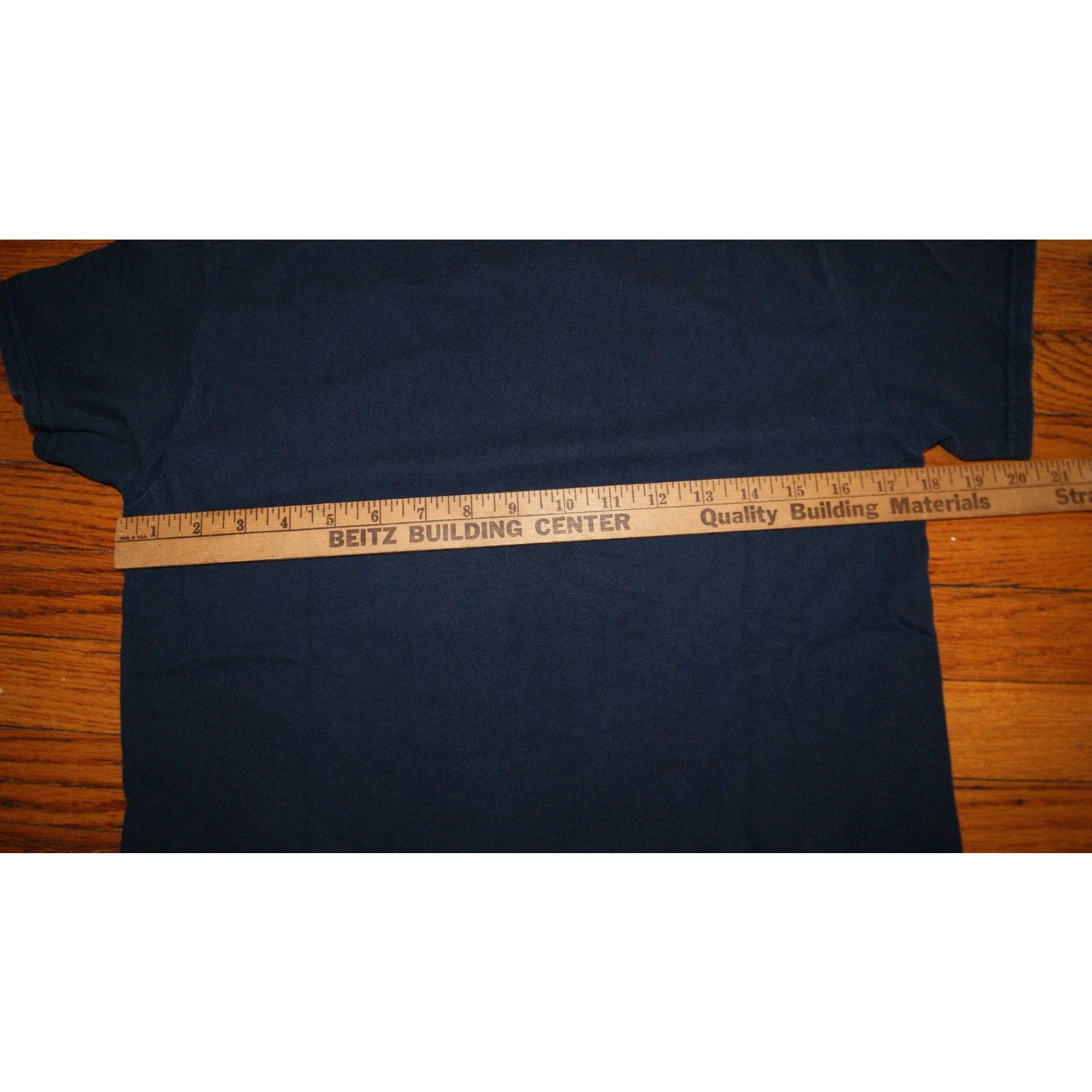 Gildan ILLINOIS FIGHTING ILLINI Chief Feathers S Blue TShirt Size US S / EU 44-46 / 1 - 5 Thumbnail