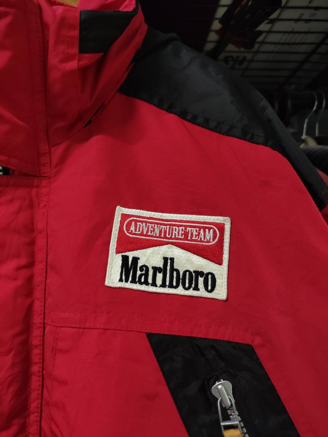 Marlboro Vtg 90's Marlboro Adventure Team Zipper Hoodie Jacket Size US L / EU 52-54 / 3 - 6 Thumbnail