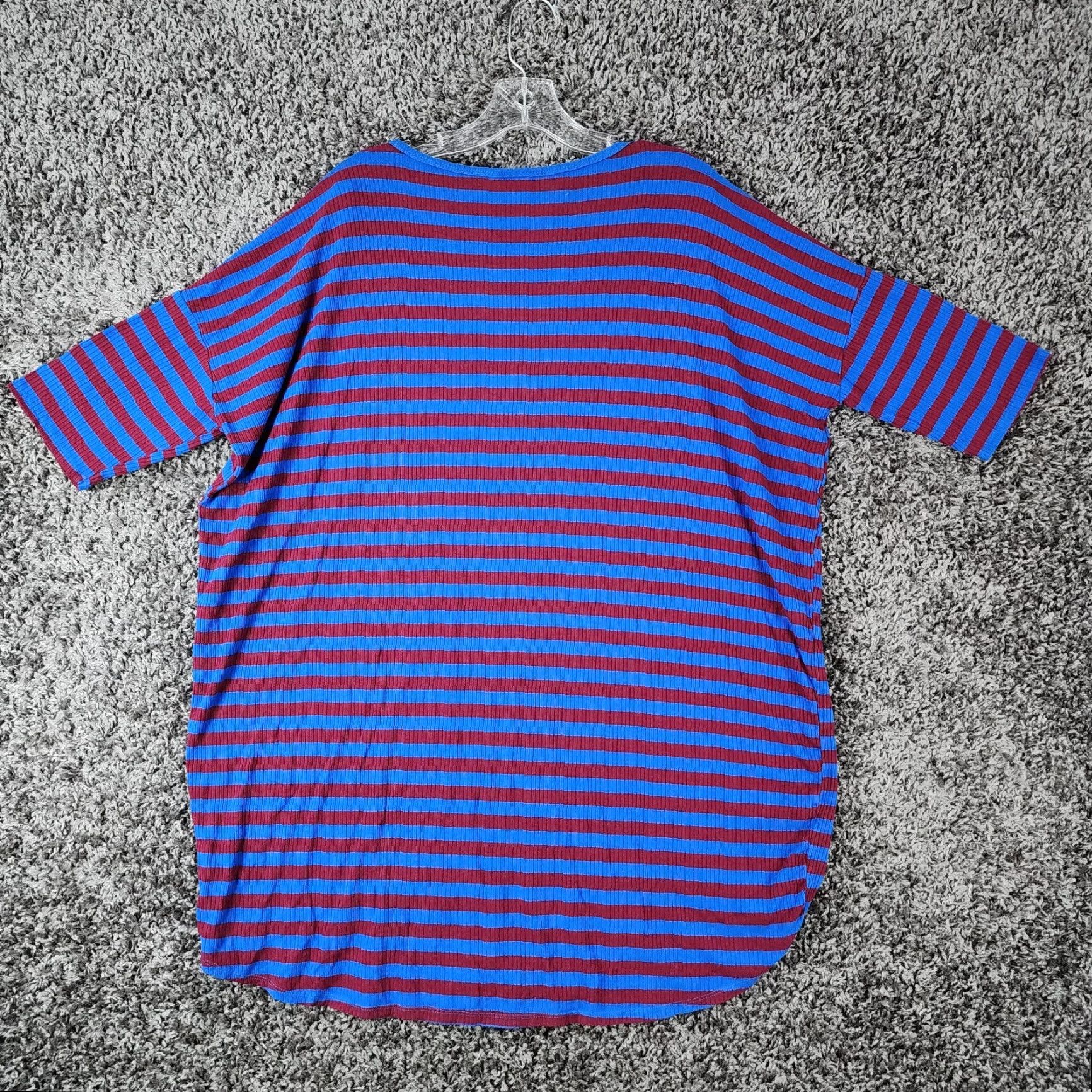 Vintage VINTAGE LuLaRoe Women’s Blouse Shirt Short Sleeve Round Neck Striped Blue Red Size L - Women’s Top Size L / US 10 / IT 46 - 6 Thumbnail