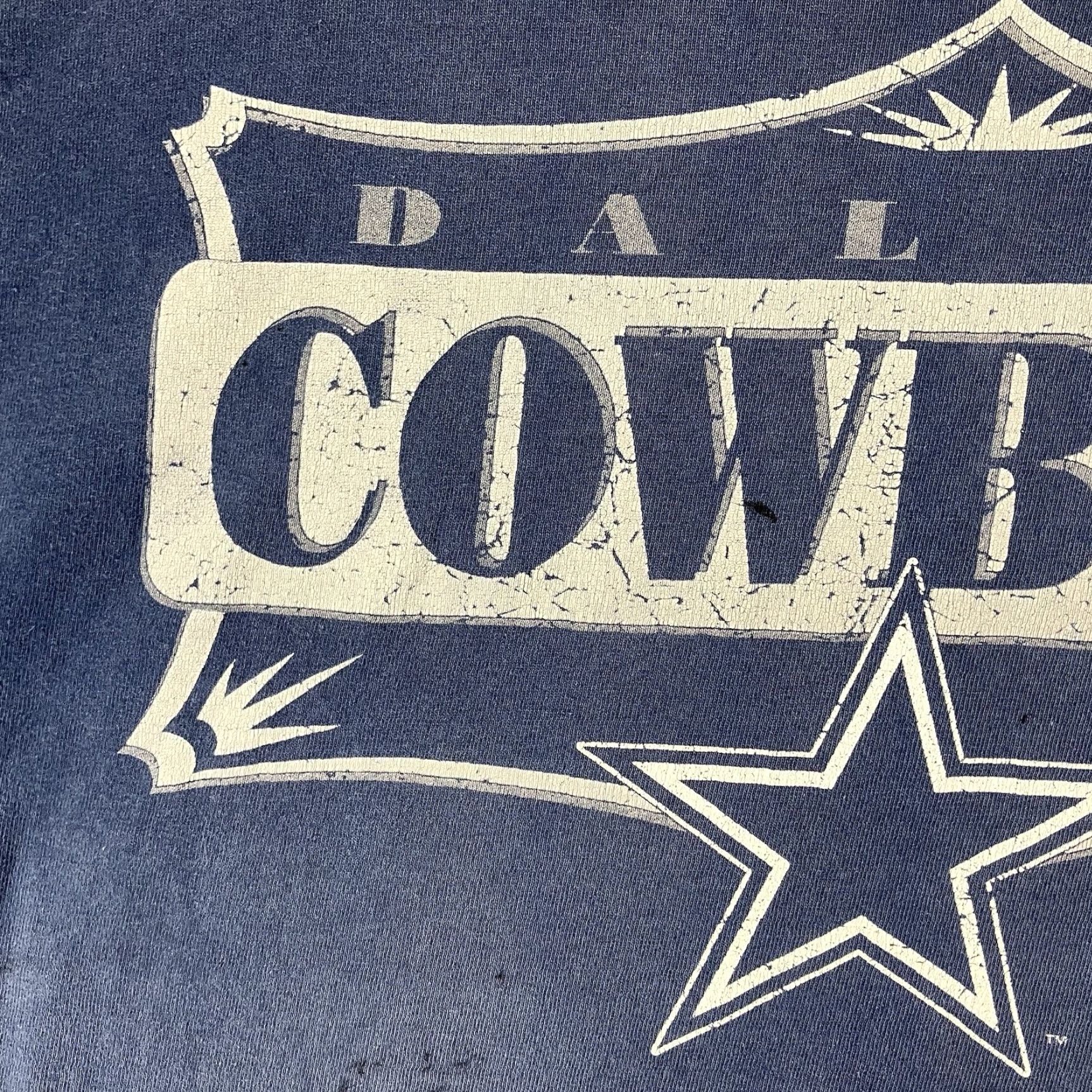 Hanes VINTAGE Hanes Dallas Cowboys T-Shirt Large Blue Faded Grunge 90s Mens Size US L / EU 52-54 / 3 - 5 Thumbnail