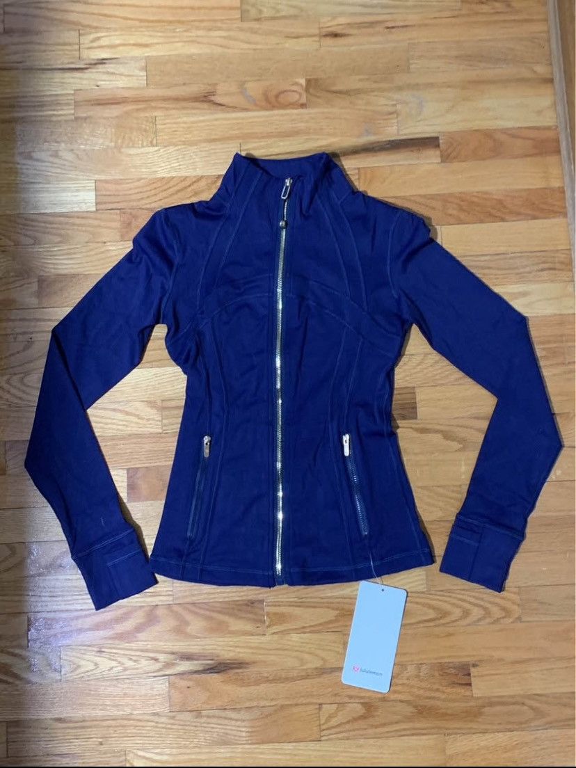 Lululemon Brand New Navy Blue Lululemon Define Jacket Size 2 Size XS / US 0-2 / IT 36-38 - 1 Thumbnail