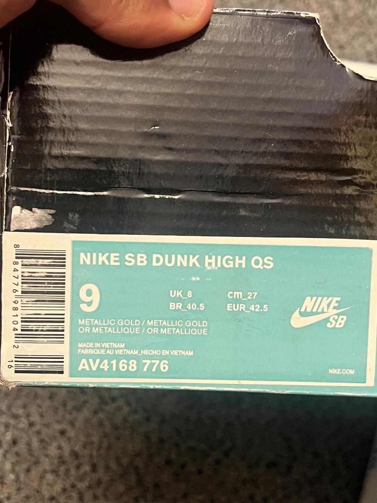 Nike Nike Men's SB Dunk High Humidity AV4168-776 Metallic Gold Size US 9 / EU 42 - 9 Thumbnail