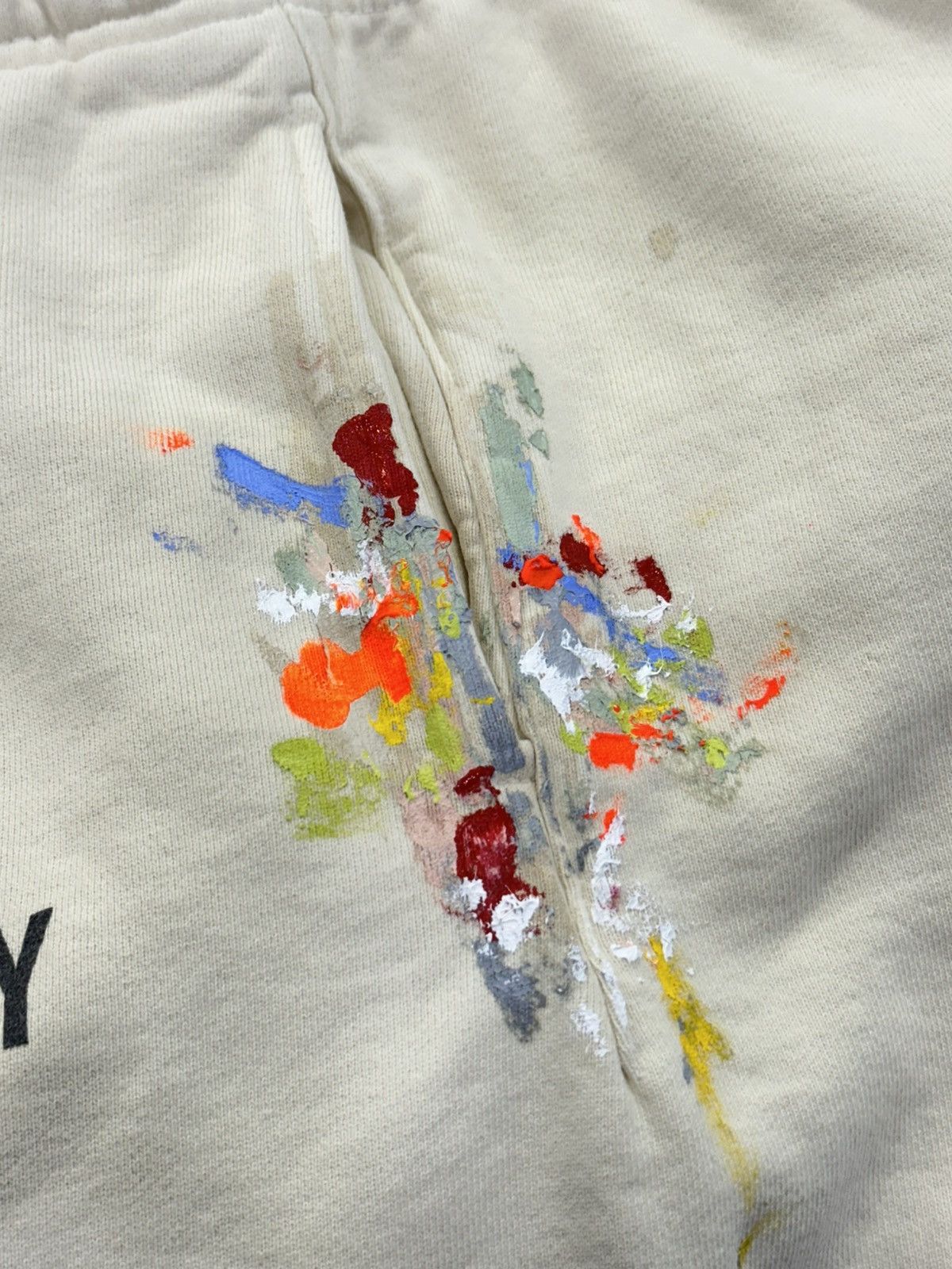 Gallery Dept. Gallery Dept Logo Sweatpants - Antique White Size US 32 / EU 48 - 8 Thumbnail