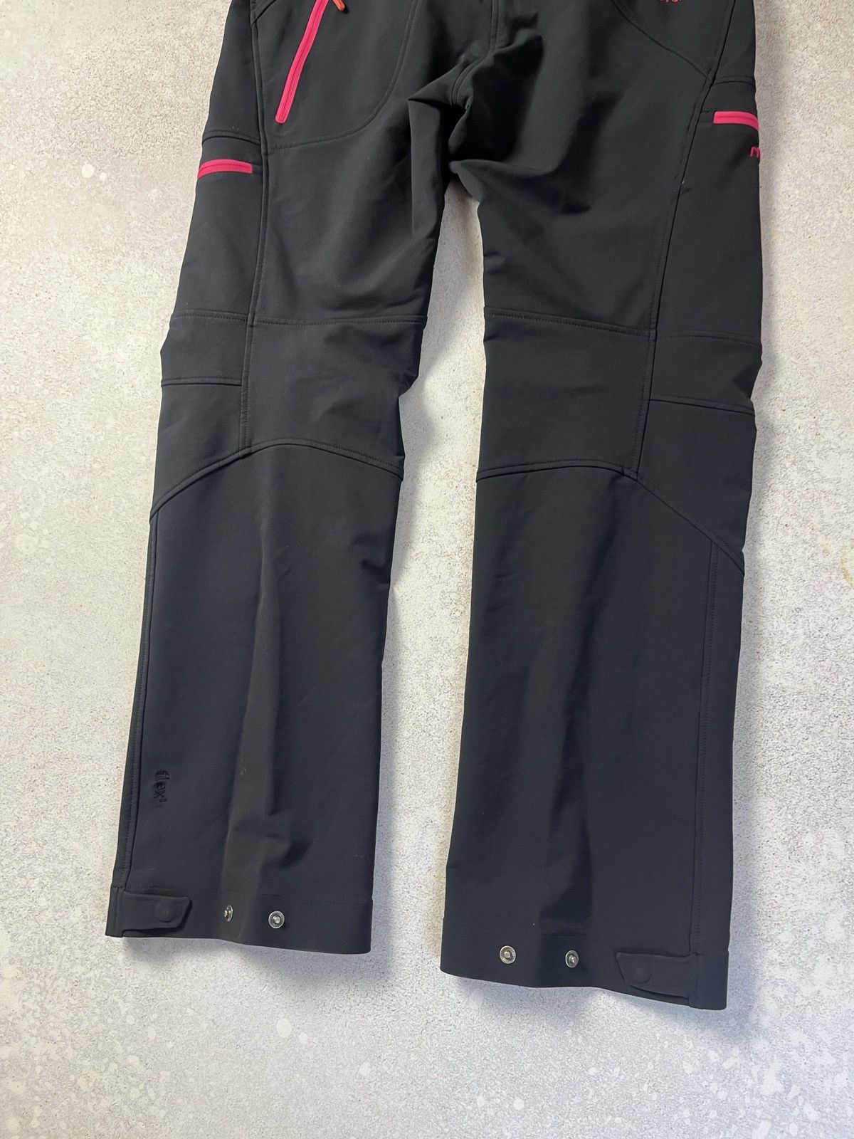 Norrona Norrona Pants Svalbard Flex1 Softshell Outdoor Hiking Size 28" / US 6 / IT 42 - 5 Thumbnail