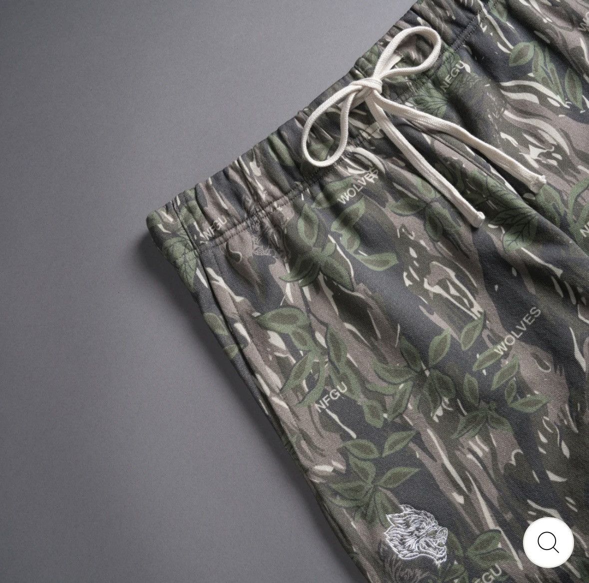 Darc Sport DARC SPORT X WISH YOU WERE HERE “DUAL BIGELOW CAMO SWEATPANT Size US 35 - 6 Thumbnail