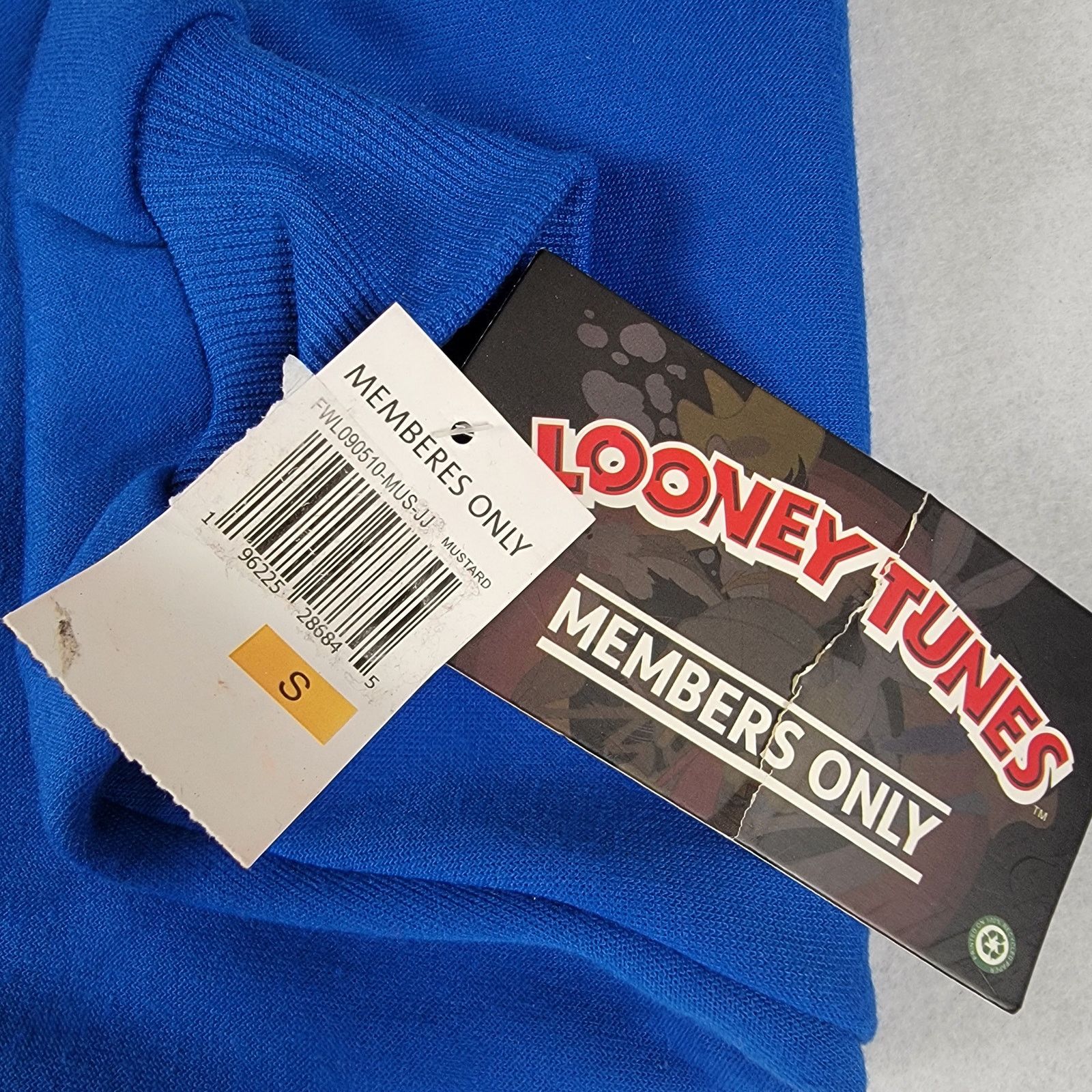 Members Only Members Only Loony Tunes Crop Top Hoodie Womens Sz S (672) Size S / US 4 / IT 40 - 5 Thumbnail