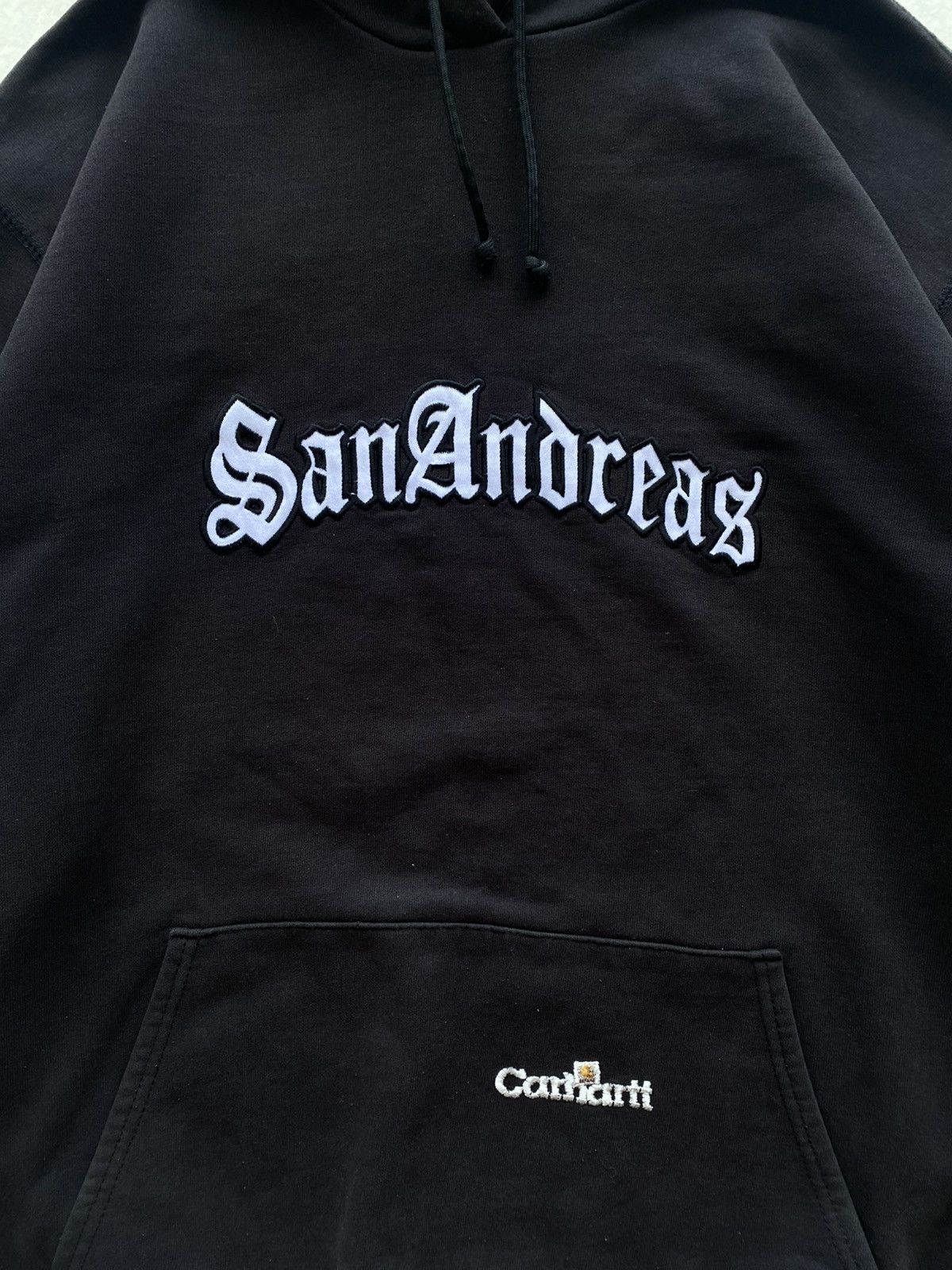 Carhartt Vintage 2004 Carhartt GTA San Andreas Hoodie Fits L/XL Size US L / EU 52-54 / 3 - 5 Thumbnail