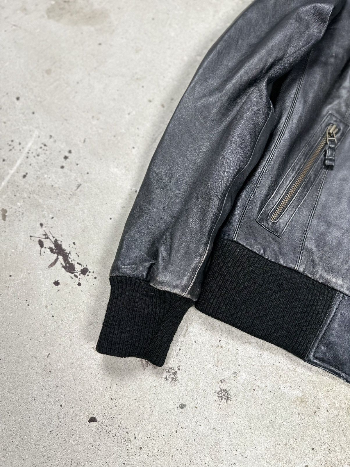 Japanese Brand × Vintage Vintage Y2K Black Genuine Leather Bomber Jacket Size US S / EU 44-46 / 1 - 3 Thumbnail