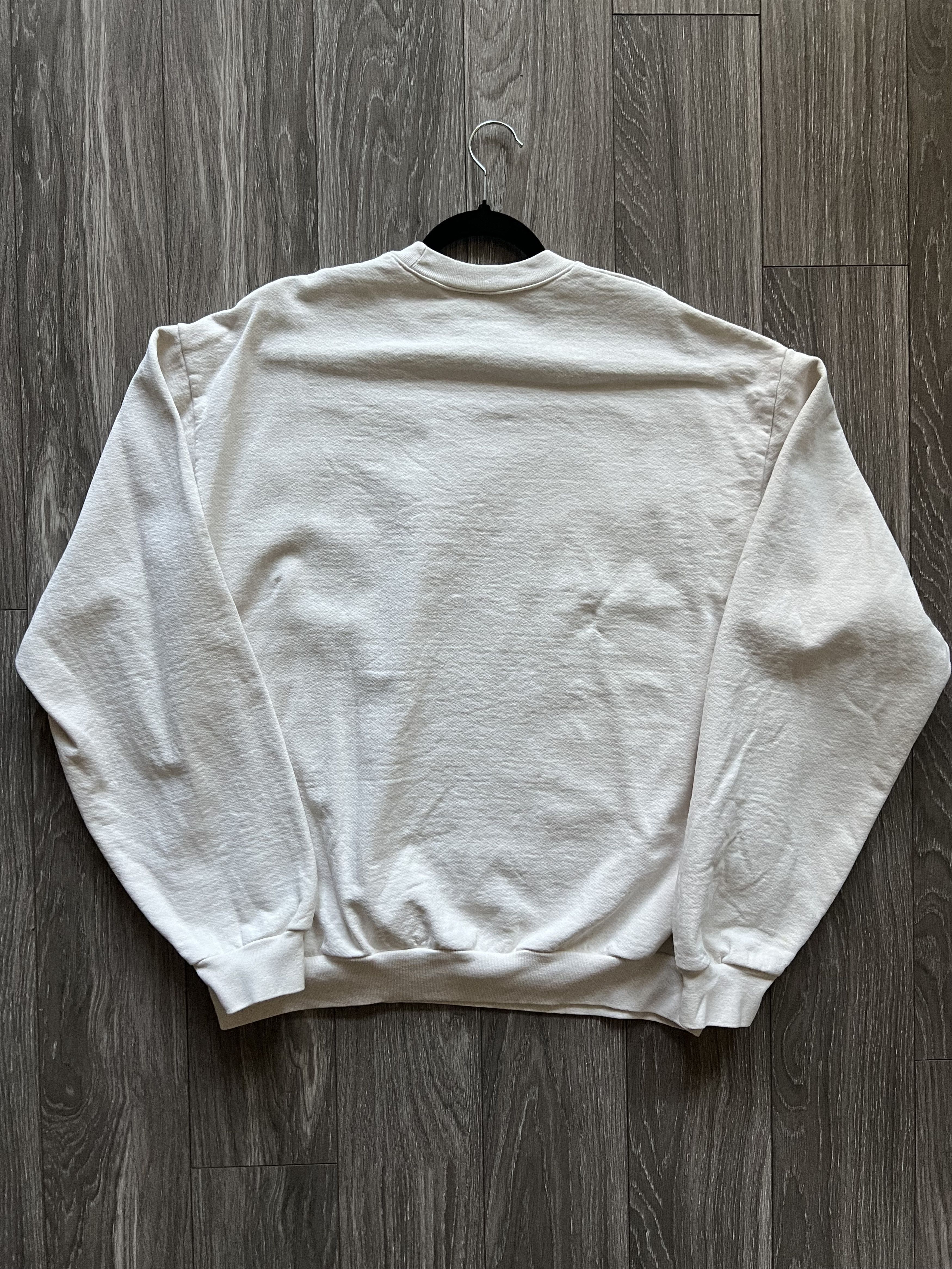 Kaws × Kid Cudi KAWS x Kid Cudi Moon Man Crewneck White XL Size US XL / EU 56 / 4 - 2 Thumbnail
