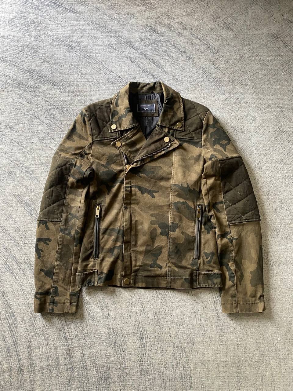 Zara Zara Man Camouflage Double Collar Biker Jacket Size US S / EU 44-46 / 1 - 1 Thumbnail