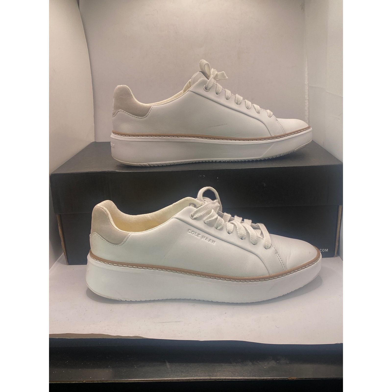 Cole Haan GrandPro Topspin Sneaker Wmns Size 8-1/2B (W24775)