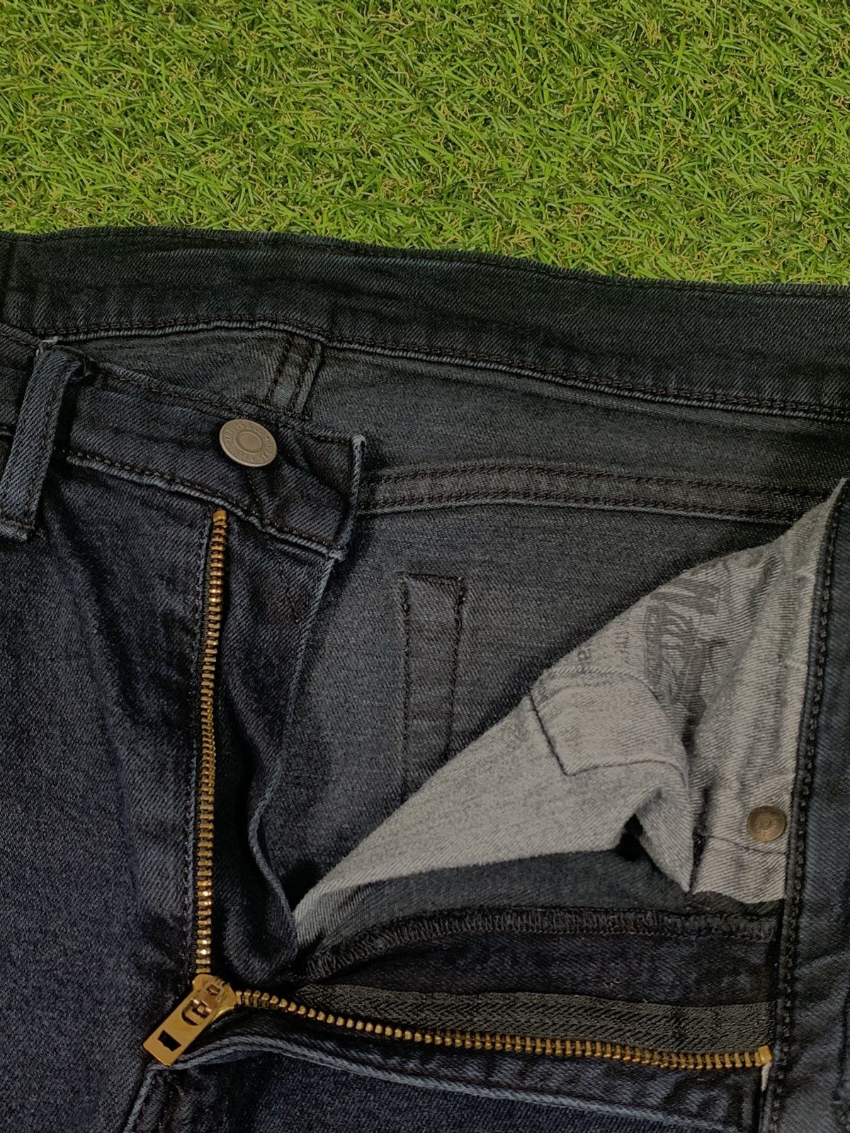 Levi's Vintage Levi’s jeans denim faded style size 33x32 Size US 33 - 5 Thumbnail