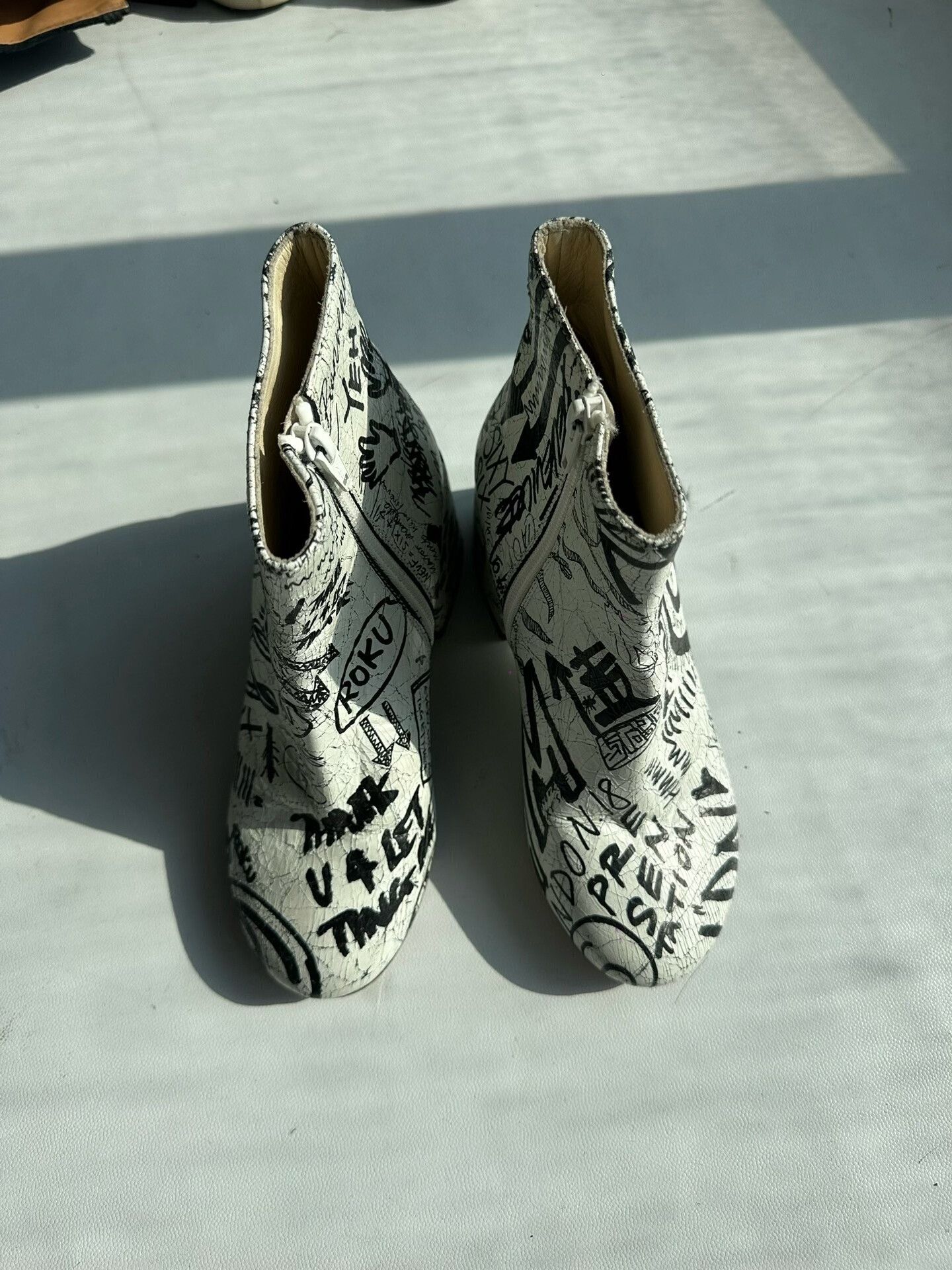 Maison Margiela Maison Margiela MM6 Graffiti Boots Size US 4 / IT 34 - 1 Thumbnail