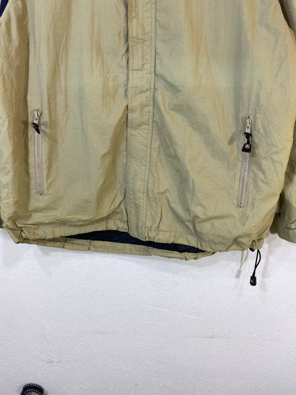 Airwalk vintage airwalk sidetape jacket nice design Size US L / EU 52-54 / 3 - 3 Thumbnail
