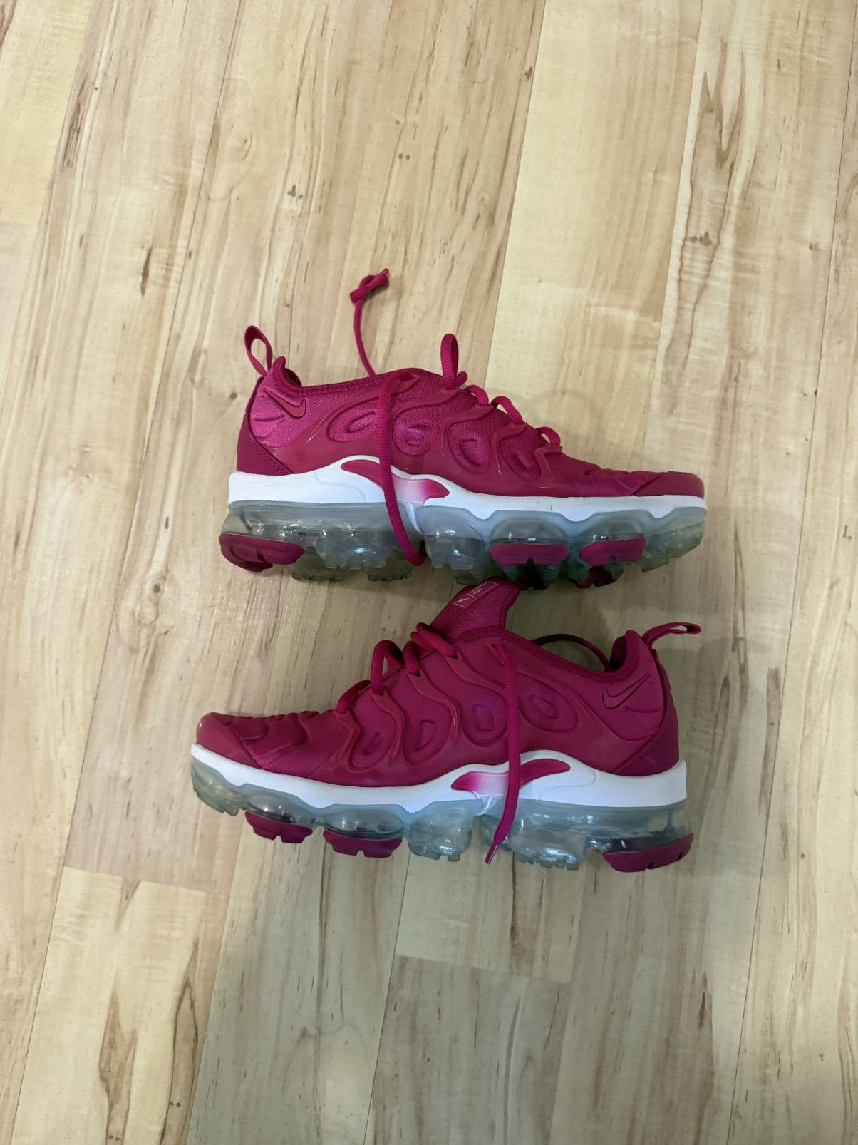 Nike Nike VaporMax Plus Fire Berry Size US 7 / IT 37 - 2 Thumbnail