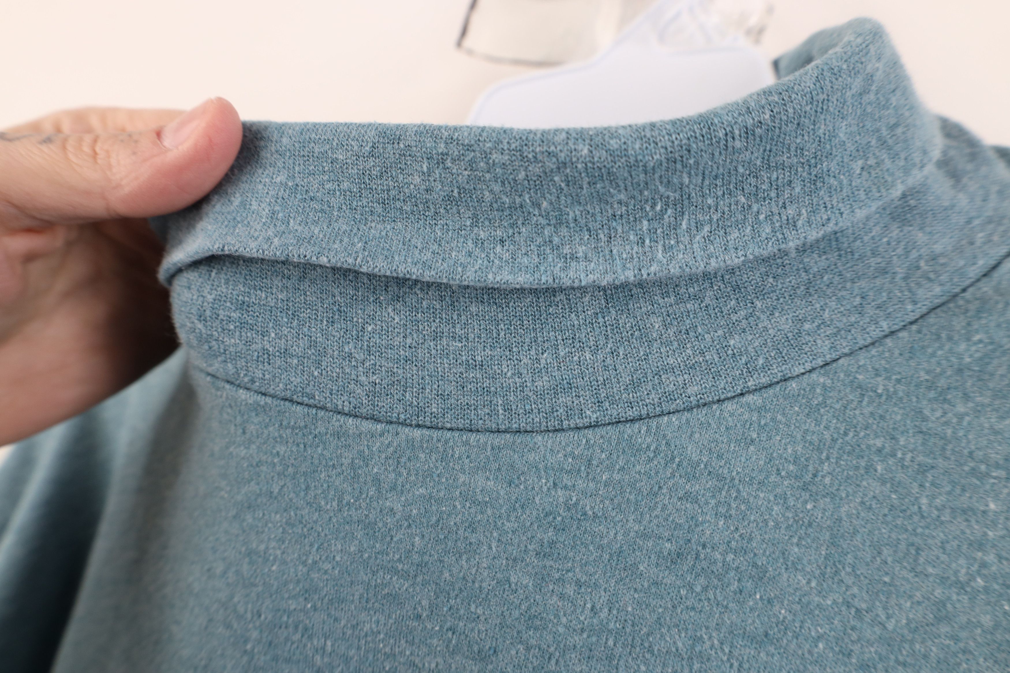 L.L. Bean Vintage 90s LL Bean Blank Long Sleeve Turtleneck T-Shirt USA Size US L / EU 52-54 / 3 - 6 Thumbnail