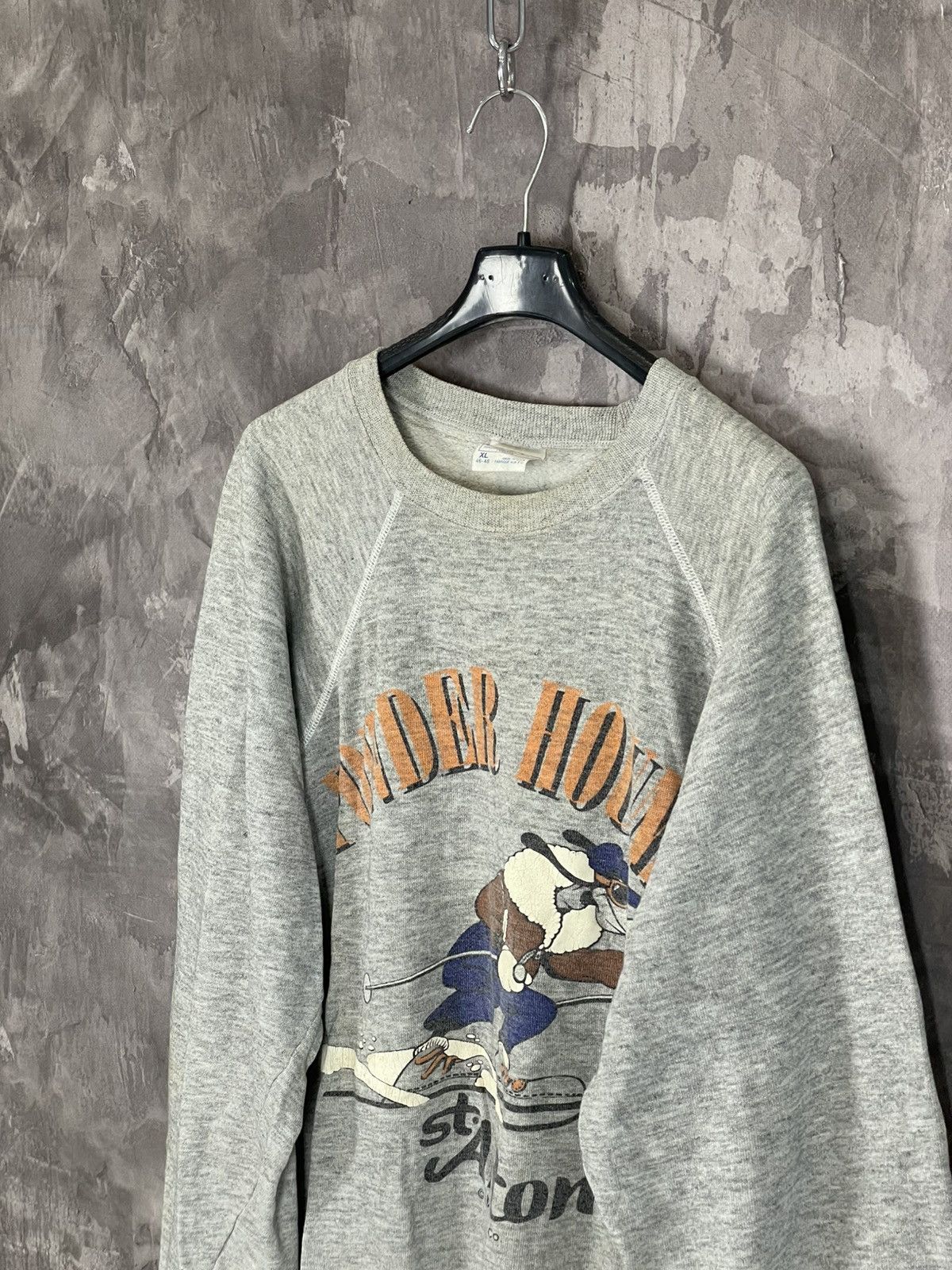 Hanes Vintage 90s Disney St.Anton Ski Y2K Crewneck Sweatshirt Size US XL / EU 56 / 4 - 7 Thumbnail