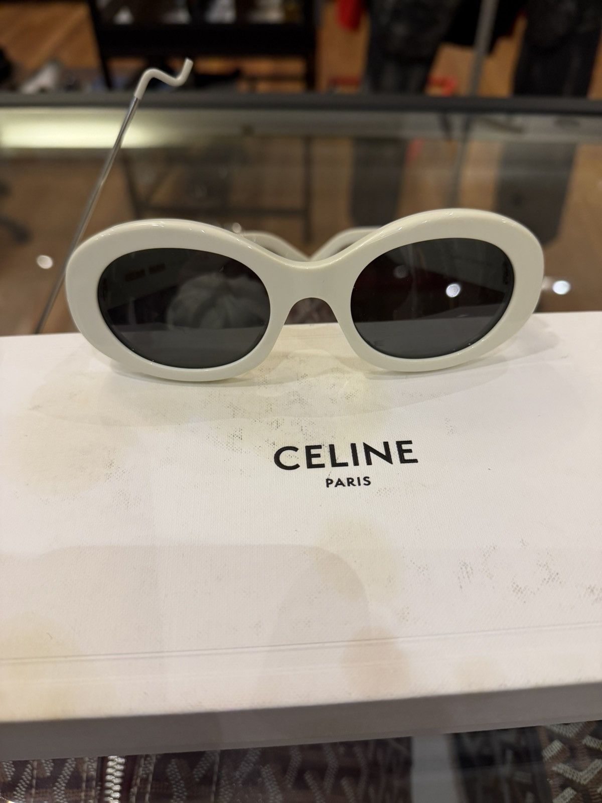 Celine Celine Oval Sunglasses (CL40194U) - Ivory Size ONE SIZE - 7 Thumbnail