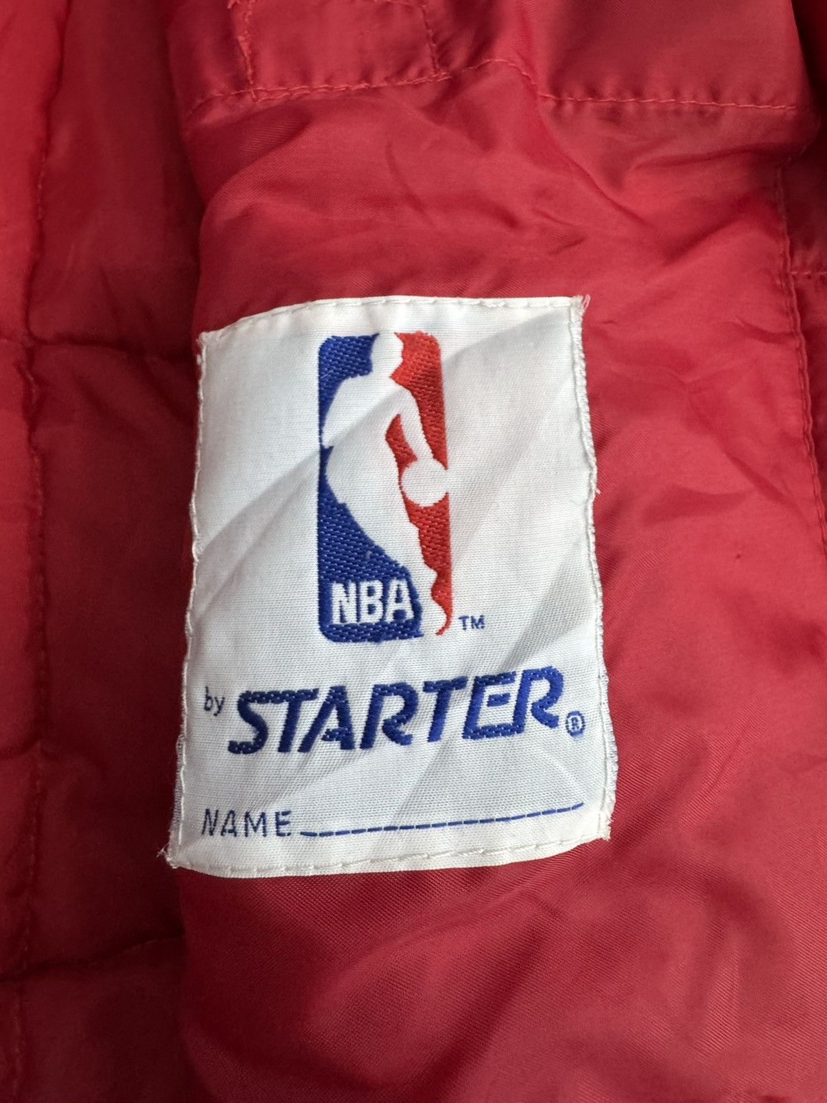 Starter vintage Chicago Bulls jacket manufactured by Starter Size US S / EU 44-46 / 1 - 11 Thumbnail