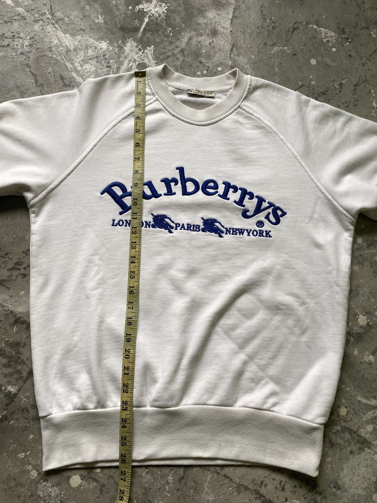 Burberry Burberry London Embroidery Spellout Pullover Size US M / EU 48-50 / 2 - 14 Thumbnail