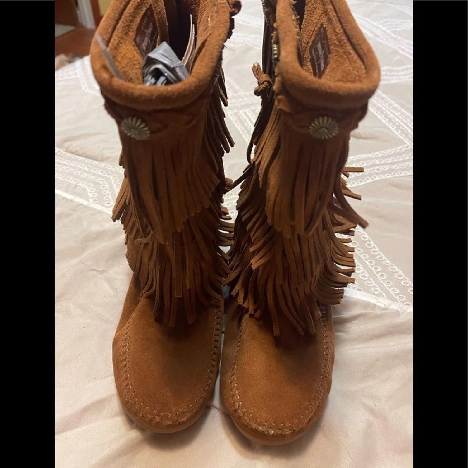 Minnetonka Minnetonka fringe boots size 4 Size US 4 / IT 34 - 1 Thumbnail