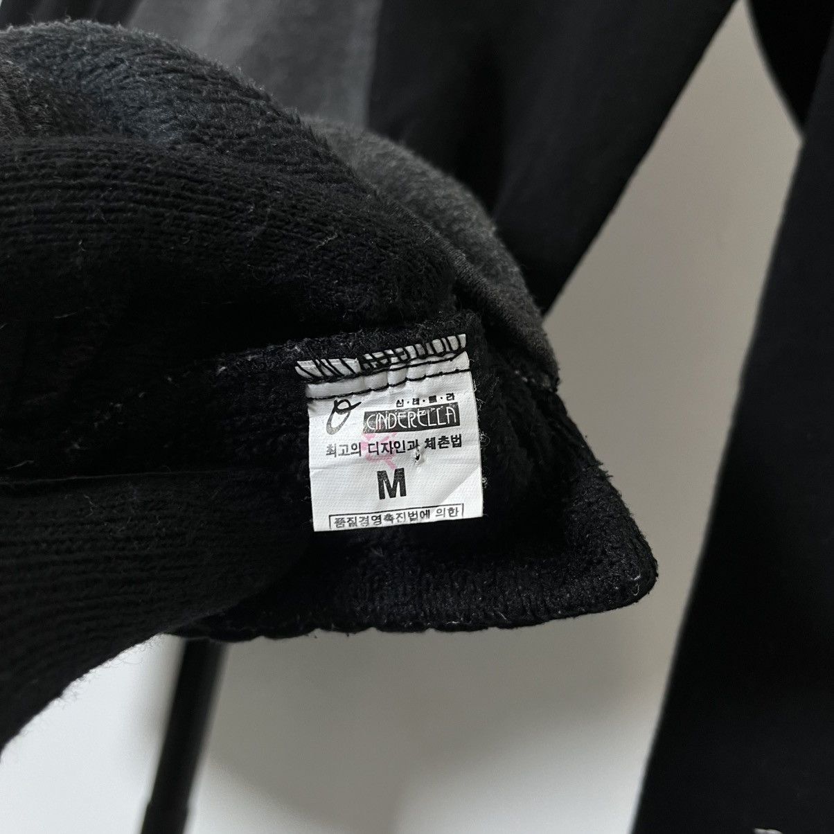 Japanese Brand Asymmetrical Paneled Knit Top – Avant-Garde Style Size US M / EU 48-50 / 2 - 11 Thumbnail