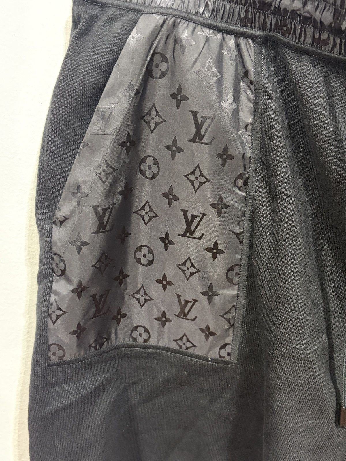 Louis Vuitton Louis Vuitton Monogram Nylon Inserts Shorts Size US 34 / EU 50 - 3 Thumbnail