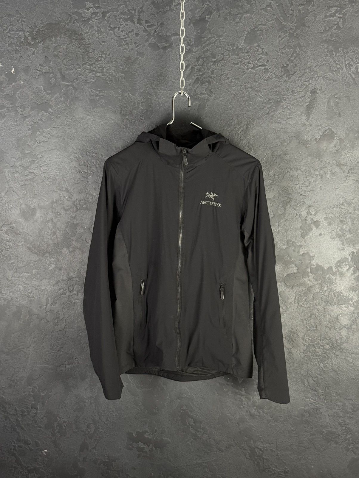 Arc'teryx Arc'Teryx Atom LT Hoody Jacket Women's Size M Black Size M / US 6-8 / IT 42-44 - 4 Thumbnail