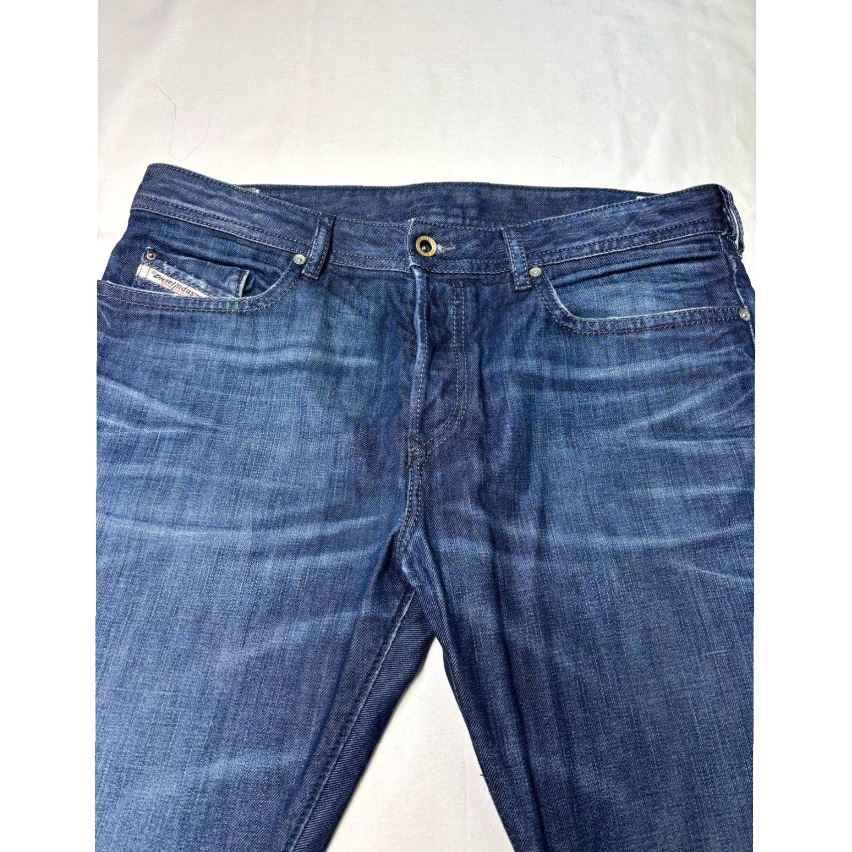 Diesel DIESEL Buster Jeans Mens 36x32 Regular Slim Tapered Dark Wash Denim Size US 36 / EU 52 - 2 Thumbnail