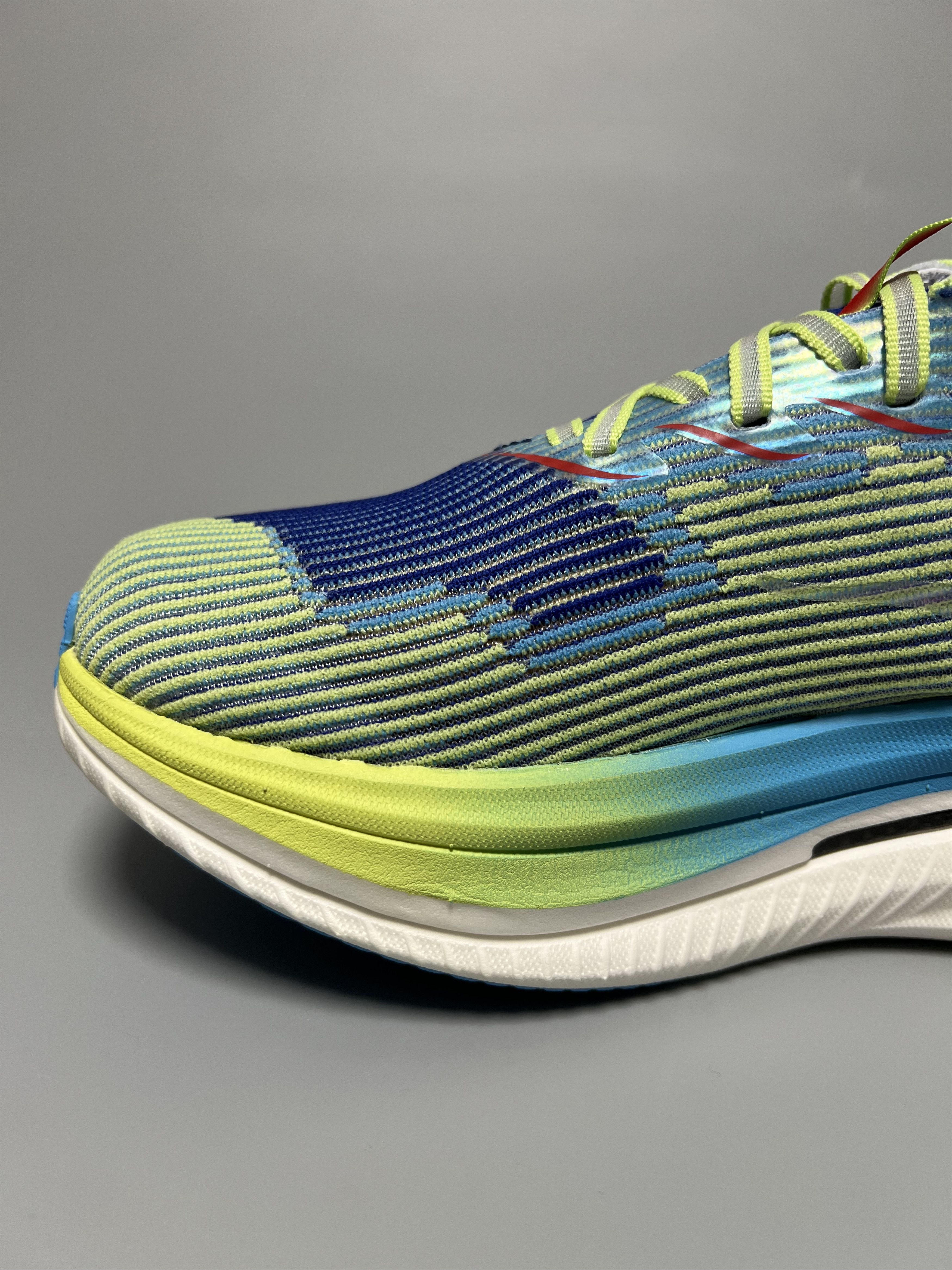 Hoka Hoka One One Cielo X1 Unisex Running Shoes 1147910-ENN Size US 7 / EU 40 - 10 Thumbnail