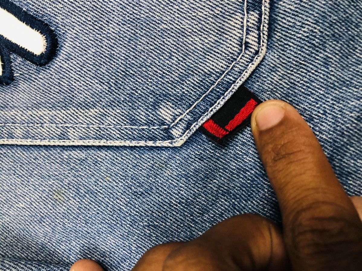 Fubu Fubu Denim Distresses Jeans (21) Size US 35 - 22 Thumbnail
