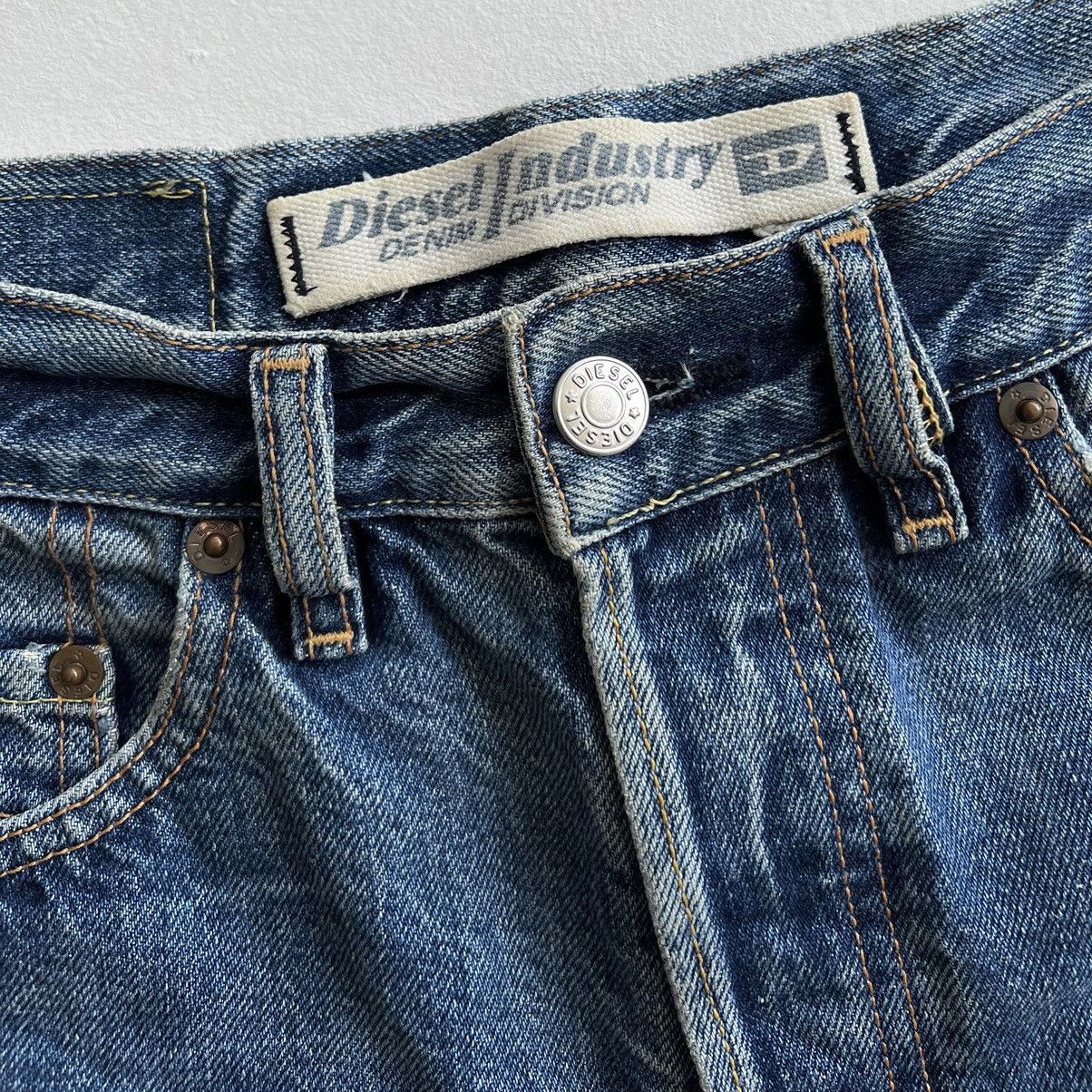 Diesel DIESEL DENIM SHORT MADE IN ITALY🇮🇹 Size 29" - 2 Thumbnail