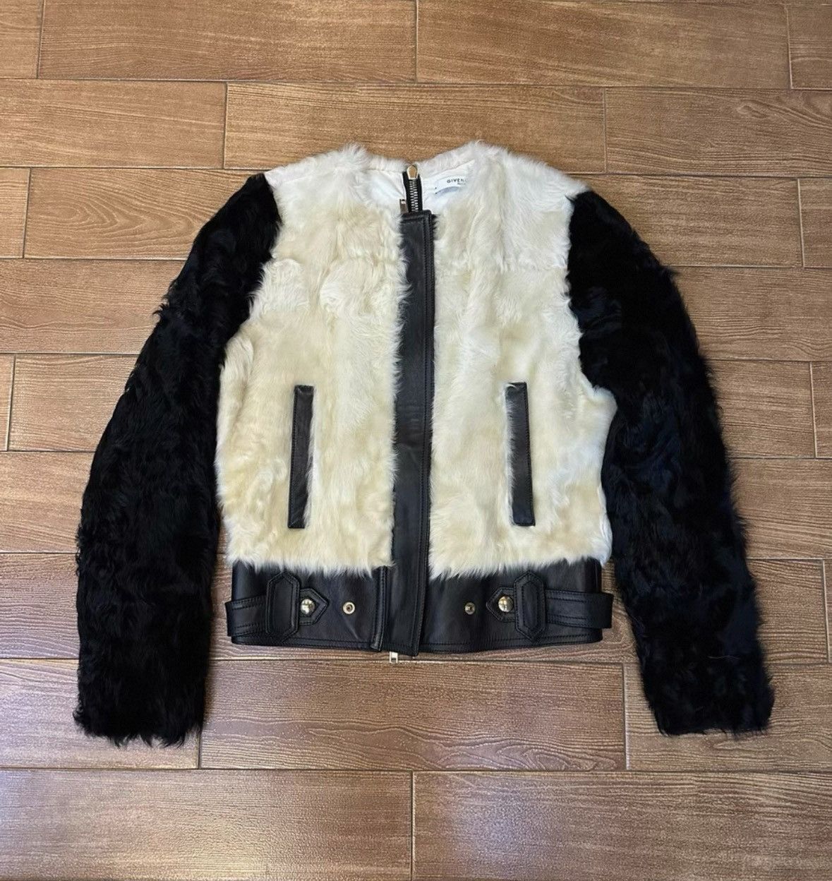 Givenchy Givenchy Size36 Color-Block Furry Lamb Leather Jacket, No A Size US M / EU 48-50 / 2 - 1 Thumbnail