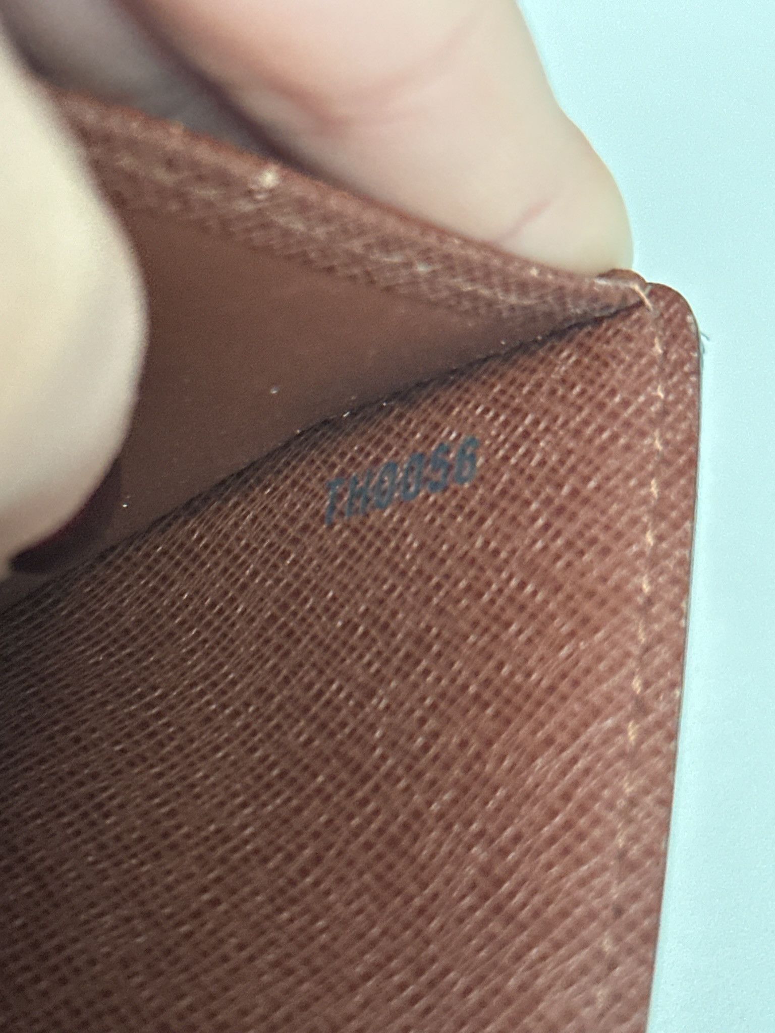 Louis Vuitton Louis Vuitton Koala Wallet LV Monogram Brown Canvas Size ONE SIZE - 10 Thumbnail