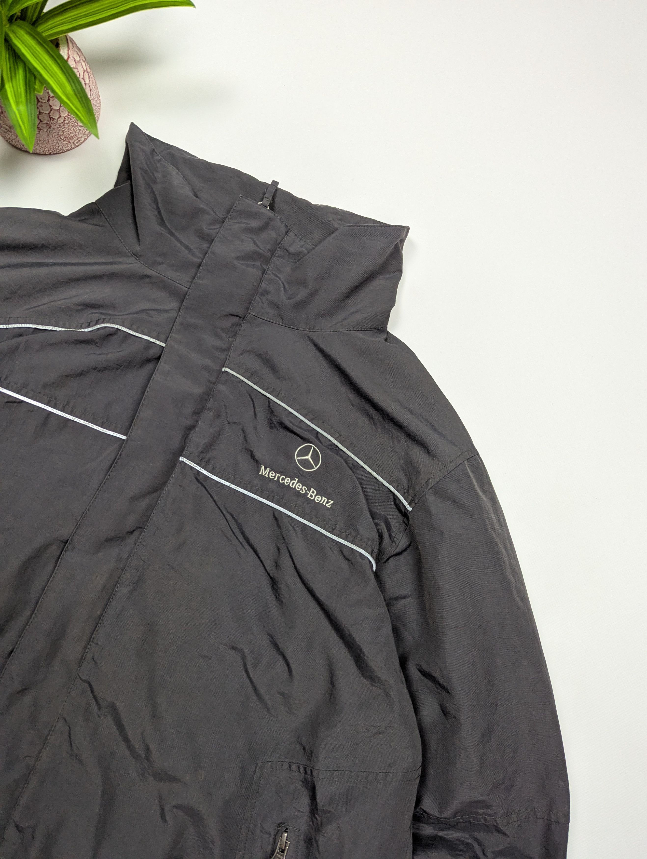 Mercedes-Benz Mercedes-Benz Vintage Reflective Jacket XL/XXL Gray Size US XL / EU 56 / 4 - 4 Thumbnail