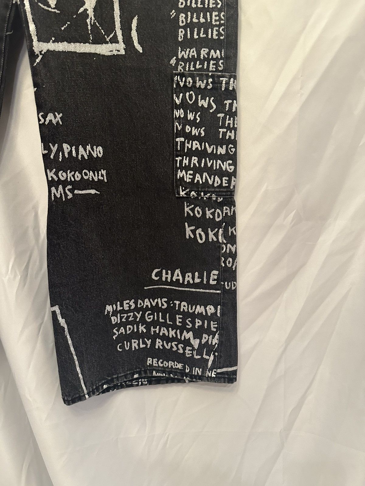 H&M × Jean-Michel Basquiat × Who Decides War JMB x H&M x Who Decides War Denim Size US 32 / EU 48 - 2 Thumbnail