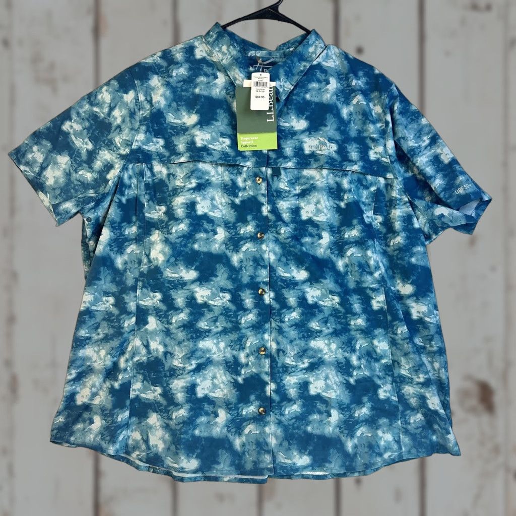 Vintage LL Bean Shirt Women 3X Plus Blue White Tropicwear Button Up Short Sleeve Fishing Size XXL / US 16-18 / IT 52-54 - 1 Thumbnail