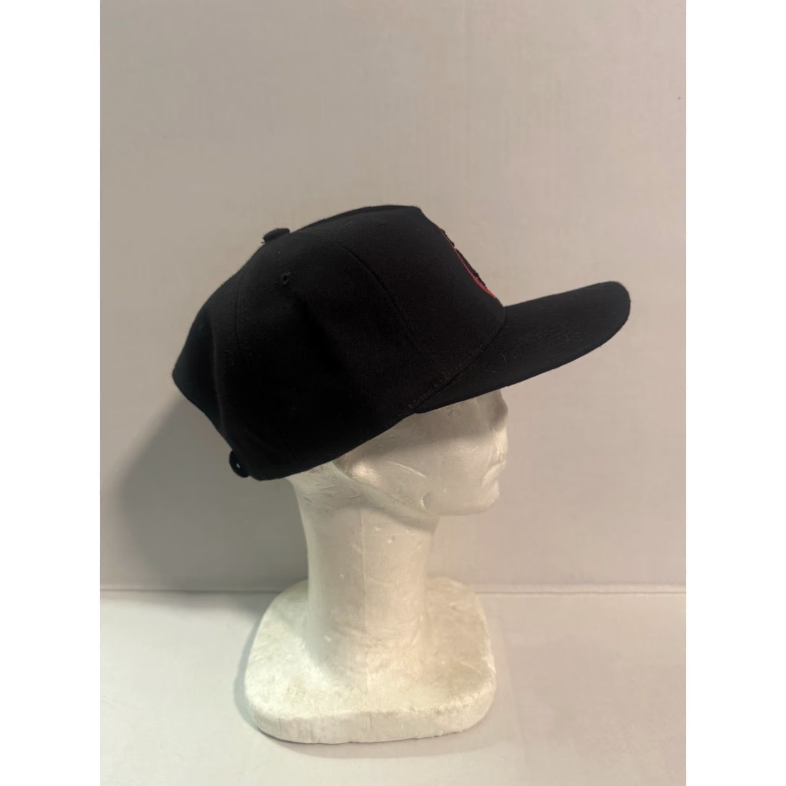 Vintage VINTAGE OVO Snapback Hat, OVO Brand, Men, One Size, Black, Knit Acrylic Wool, Hip Hop, 2012 Take Care Era, Drake HTF Size ONE SIZE - 4 Thumbnail
