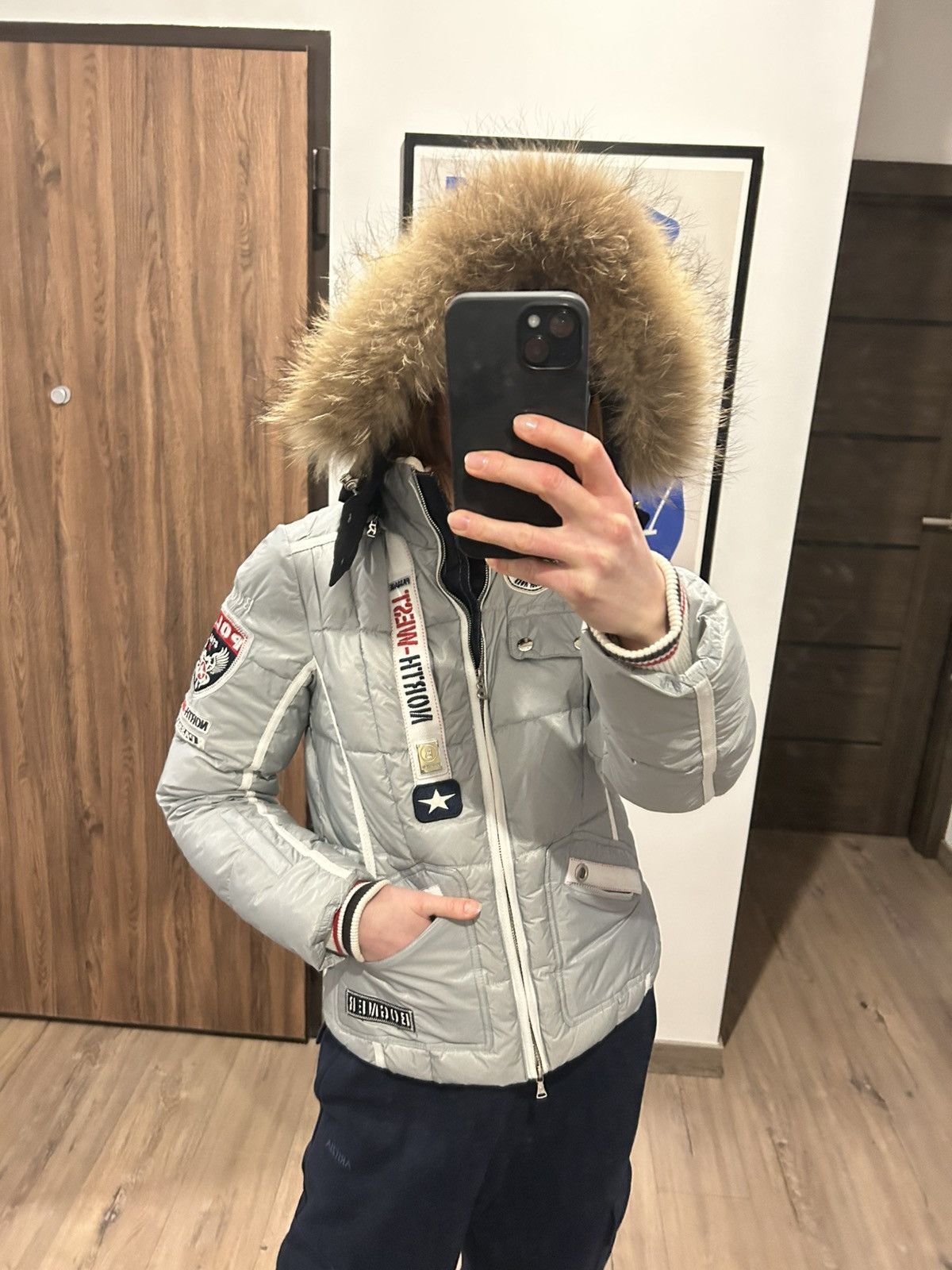 Bogner Bogner ski silver jacket S-M hoodie Size M / US 6-8 / IT 42-44 - 13 Thumbnail