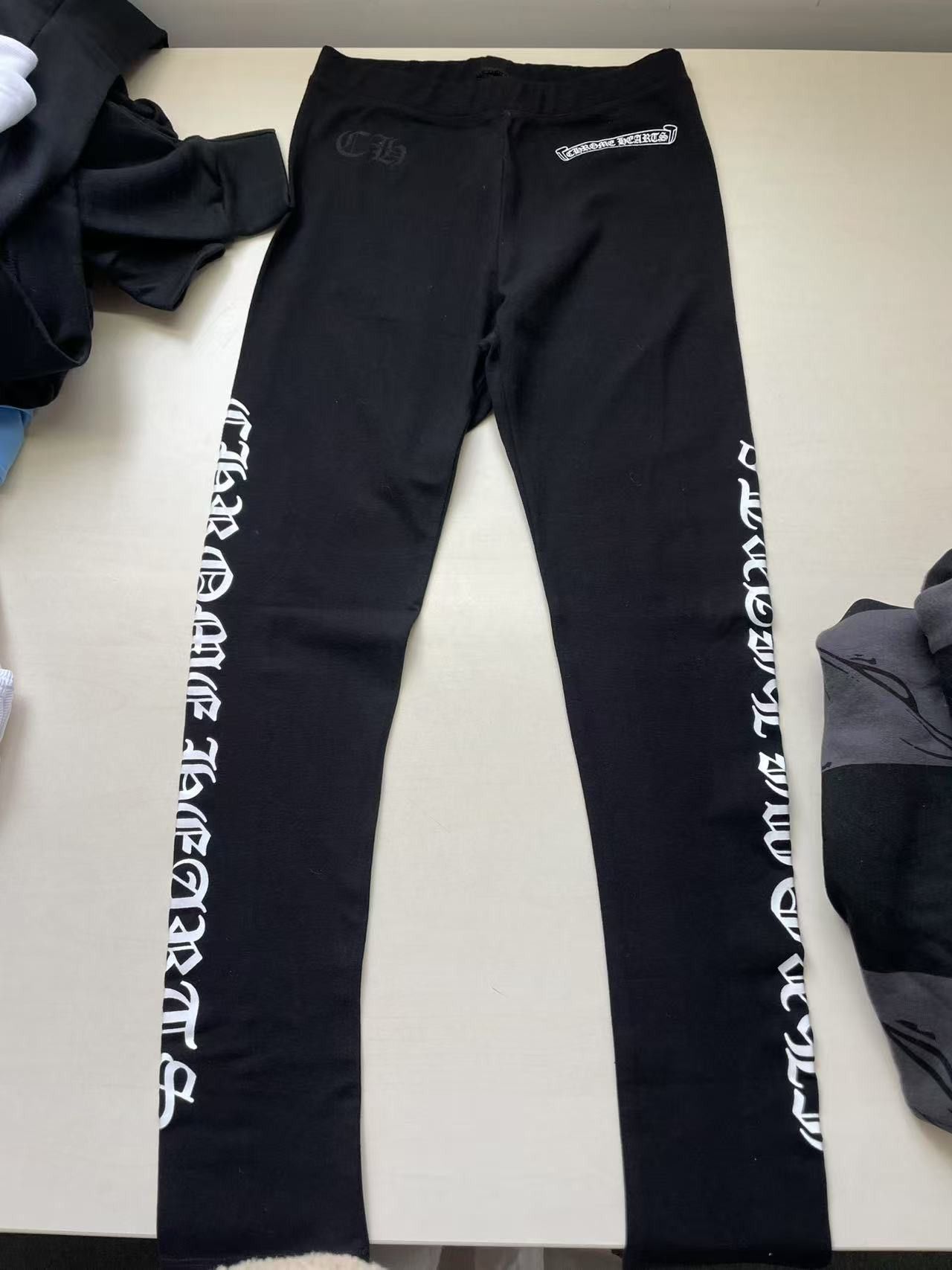 Chrome Hearts Chrome Hearts Black Scroll Script Leggings Size 34" / US 12 / IT 48 - 6 Thumbnail