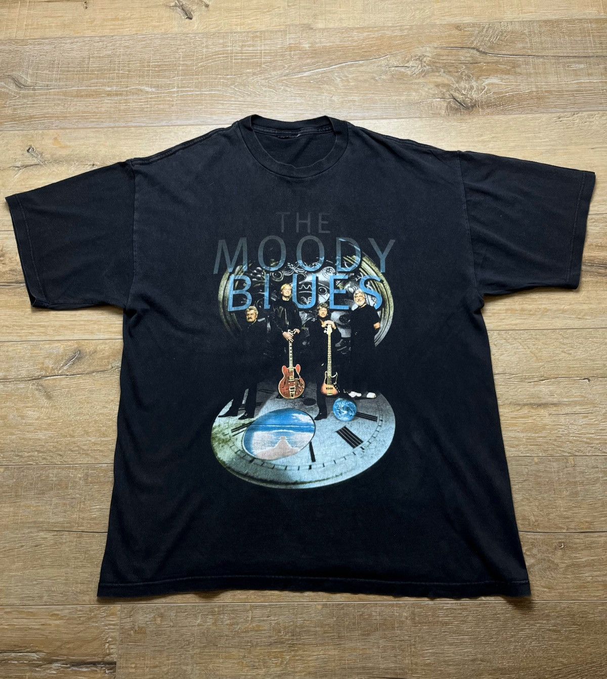 Band Tees VINTAGE GIANT THE MOODY BLUES 1990 T-SHIRT Size US XL / EU 56 / 4 - 1 Thumbnail