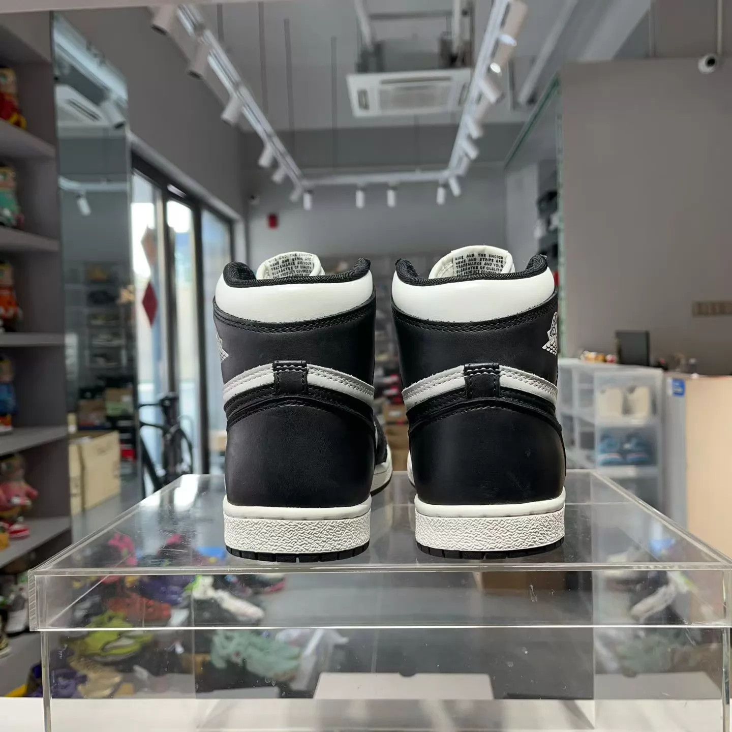 Nike Air Jordan 1 85 Panda 42 Size US 9 / EU 42 - 4 Thumbnail