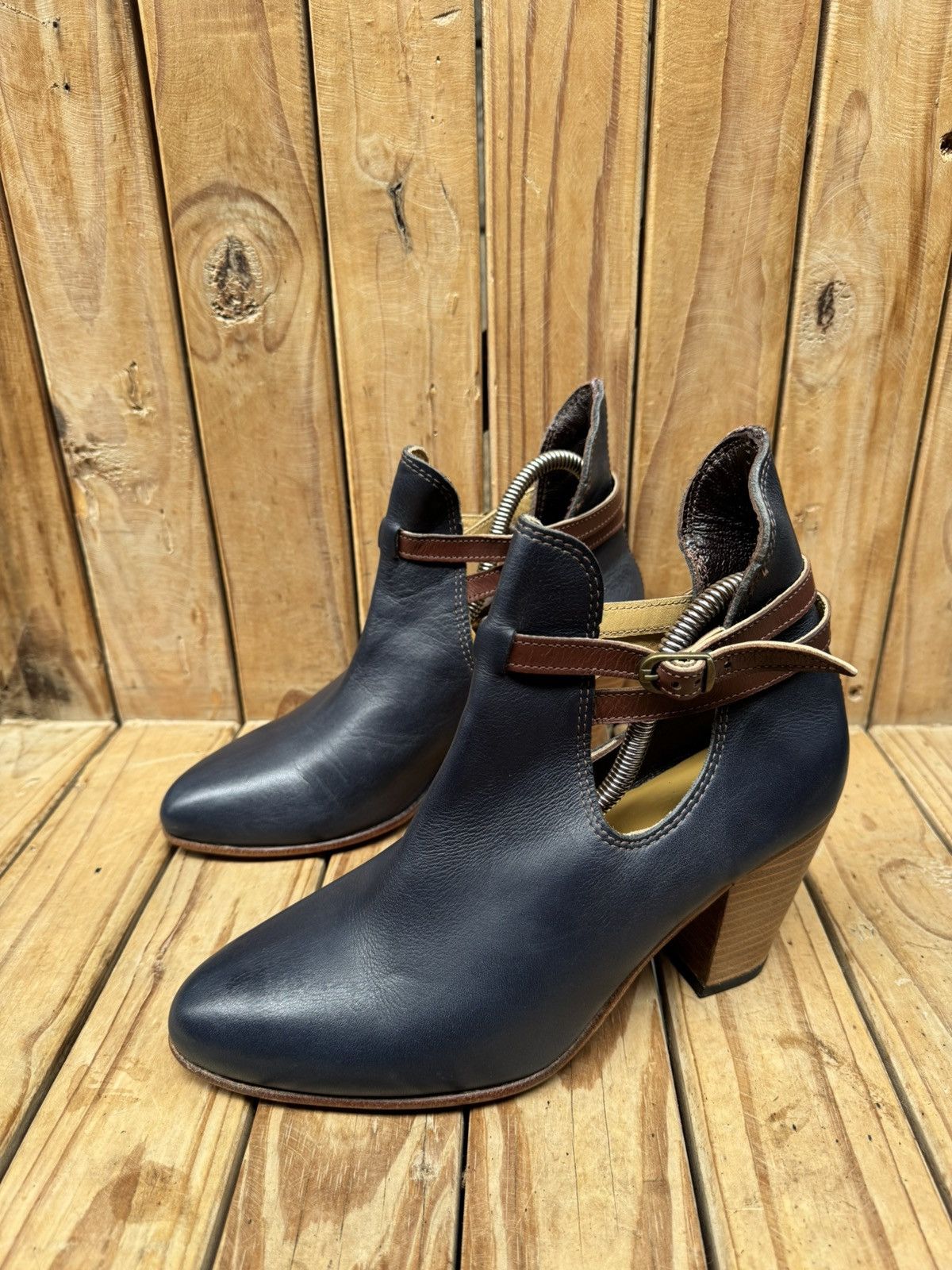 R.M. Williams R.M Williams blue strappy women’s leather boots USA 9 uk 6 Size US 9 / IT 39 - 13 Thumbnail