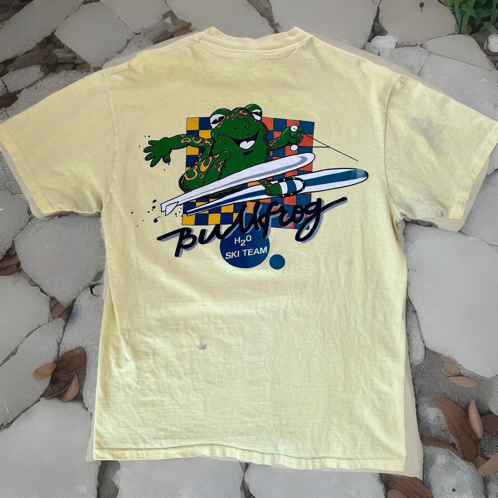 Vintage Vintage Bullfrog Ski Team Shirt Yellow 80s Snowboard Cartoon Size US L / EU 52-54 / 3 - 1 Thumbnail