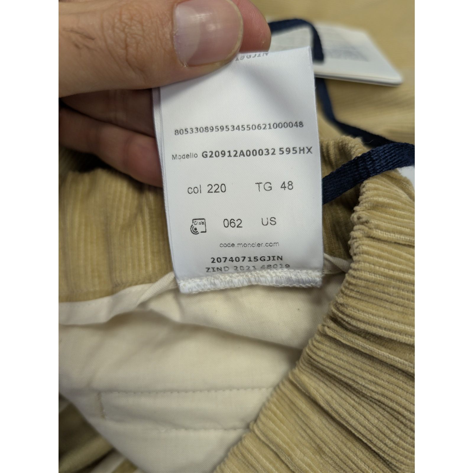 Moncler o1rshd1 Trousers Sweatpants in Beige Size US 32 / EU 48 - 21 Thumbnail